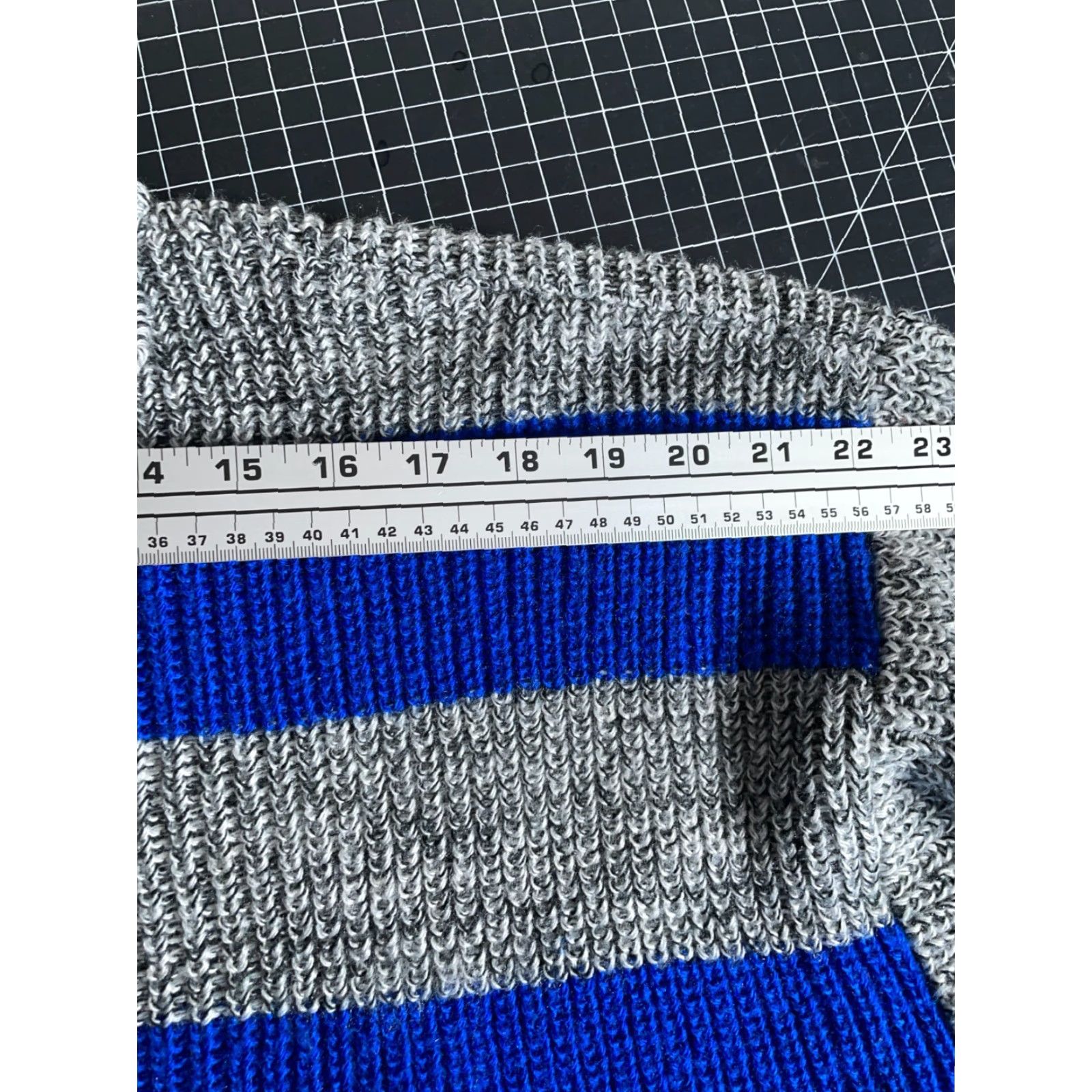 Vintage VINTAGE St. John's Bay Chunky Knit Henley Sweater Mens L Gray Blue Stripe Collared 90s Preppy Size US L / EU 52-54 / 3 - 7 Thumbnail