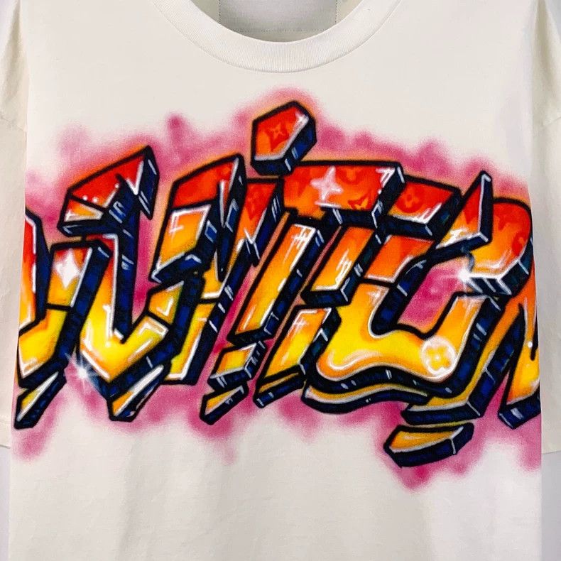 Louis Vuitton Louis Vuitton White monogrammed graffiti-printed cotton cr Size US XXL / EU 58 / 5 - 4 Thumbnail