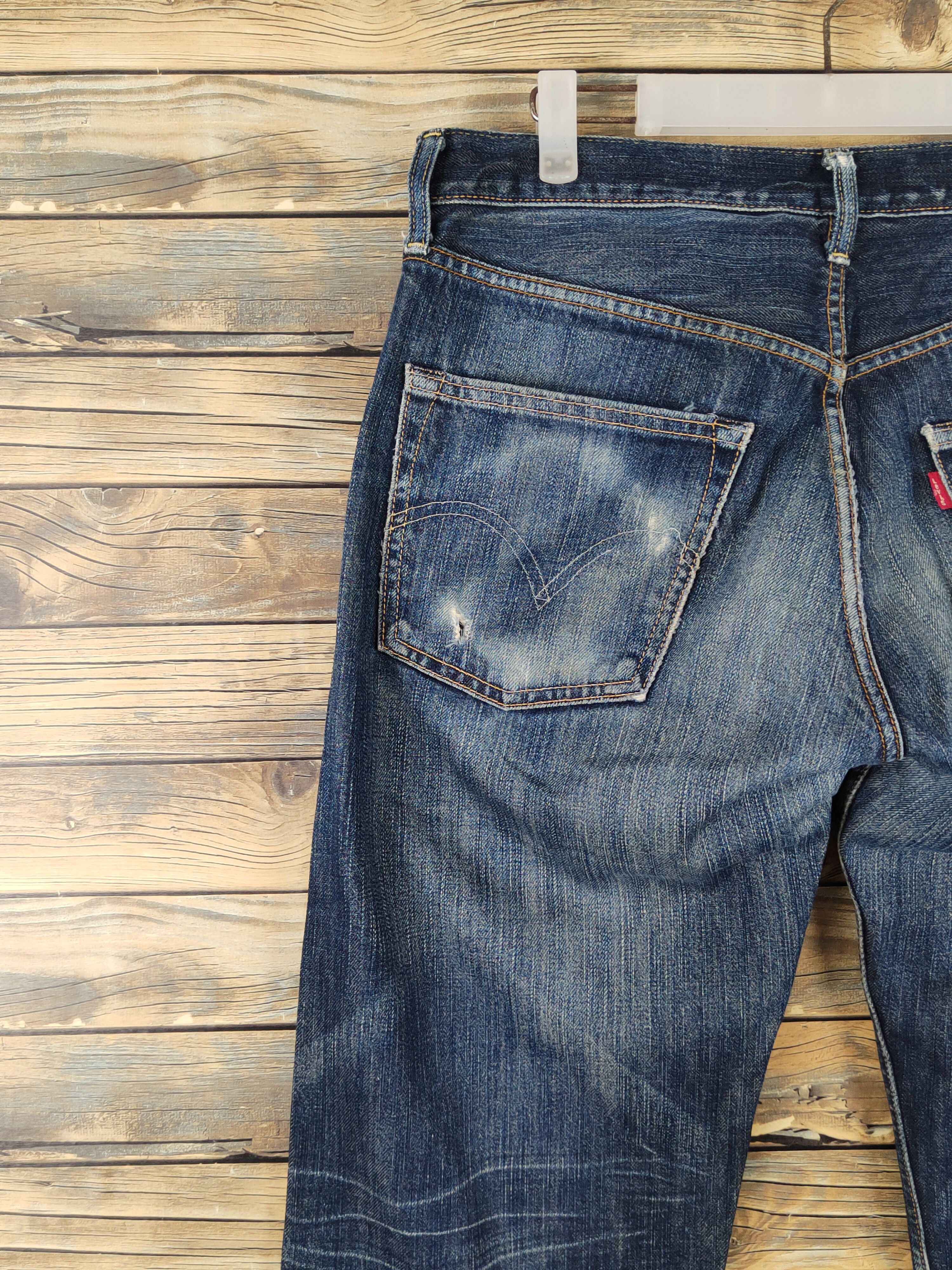 Levi's Levi's Dark Blue Distressed Ripped denim Jeans #W1399 Size US 33 - 8 Thumbnail