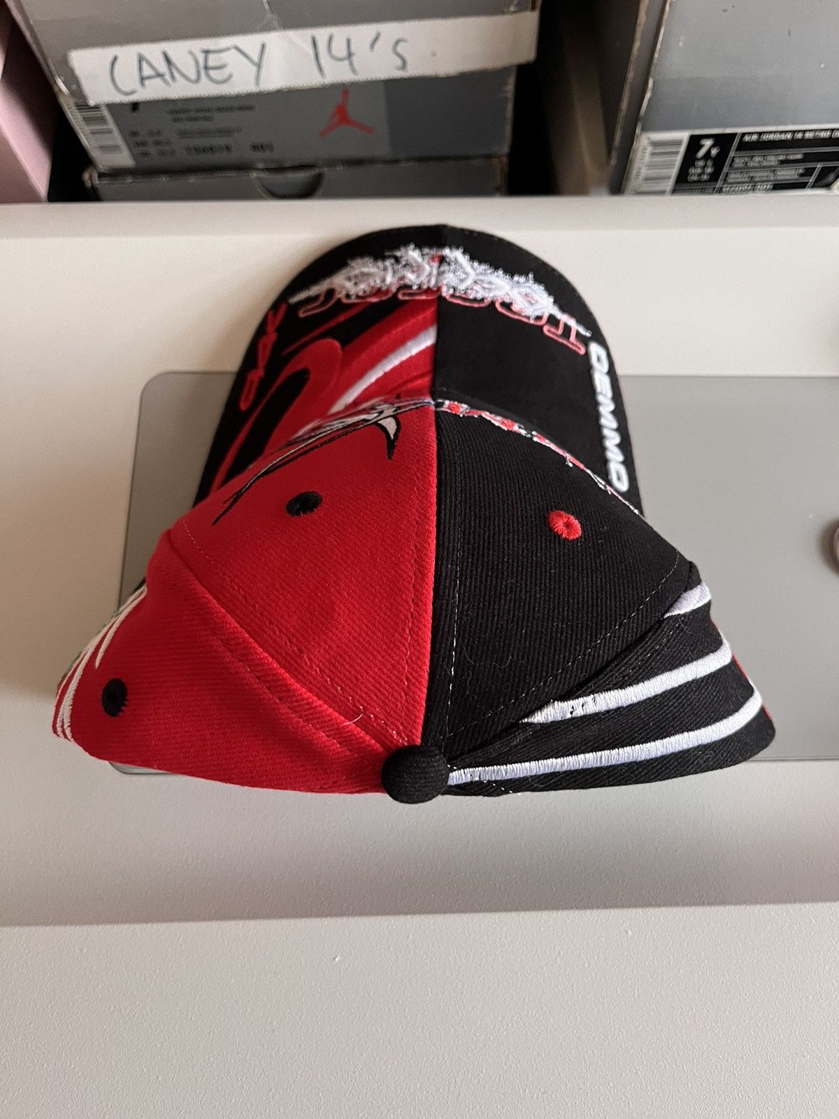Demonia Cult × P4K DEMMOXP4K HAT Size ONE SIZE - 3 Thumbnail