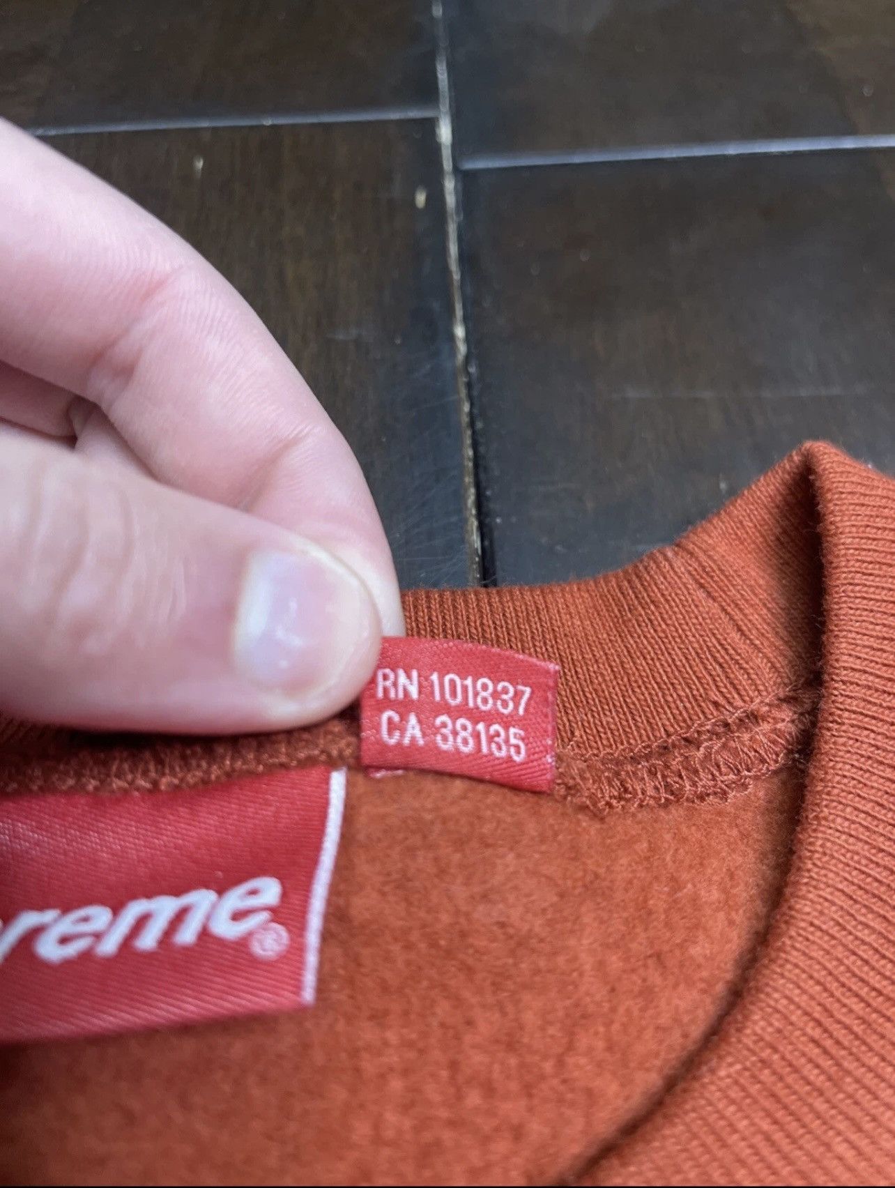 Supreme Supreme Box Logo Crewneck (FW18) Rust Size US M / EU 48-50 / 2 - 7 Thumbnail