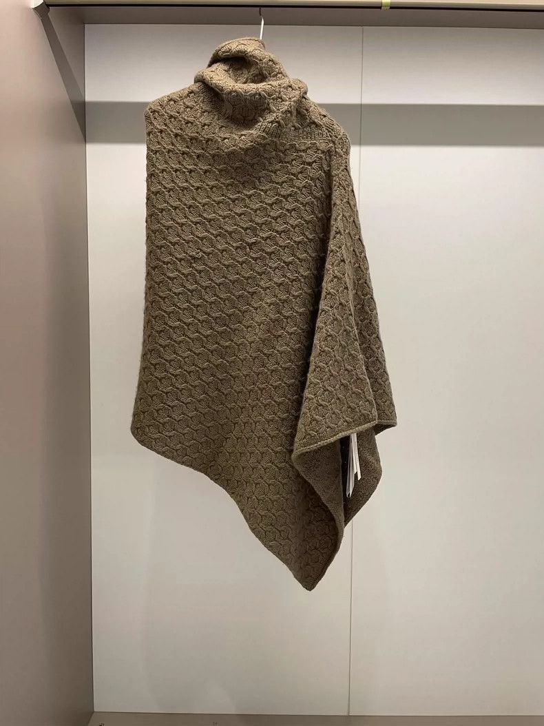 Loro Piana LORO PIANA Kakishay cashmere high collar irregular cloak Size S / US 4 / IT 40 - 2 Thumbnail