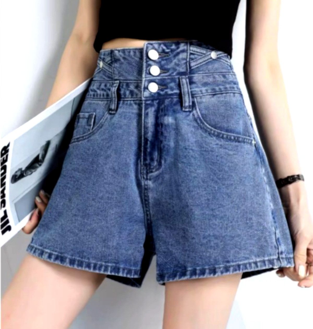 Designer × Japanese Brand × Vintage Stunning Vintage Buttony Wide Leg Washed Jeans Shorts Size 28" / US 6 / IT 42 - 6 Thumbnail