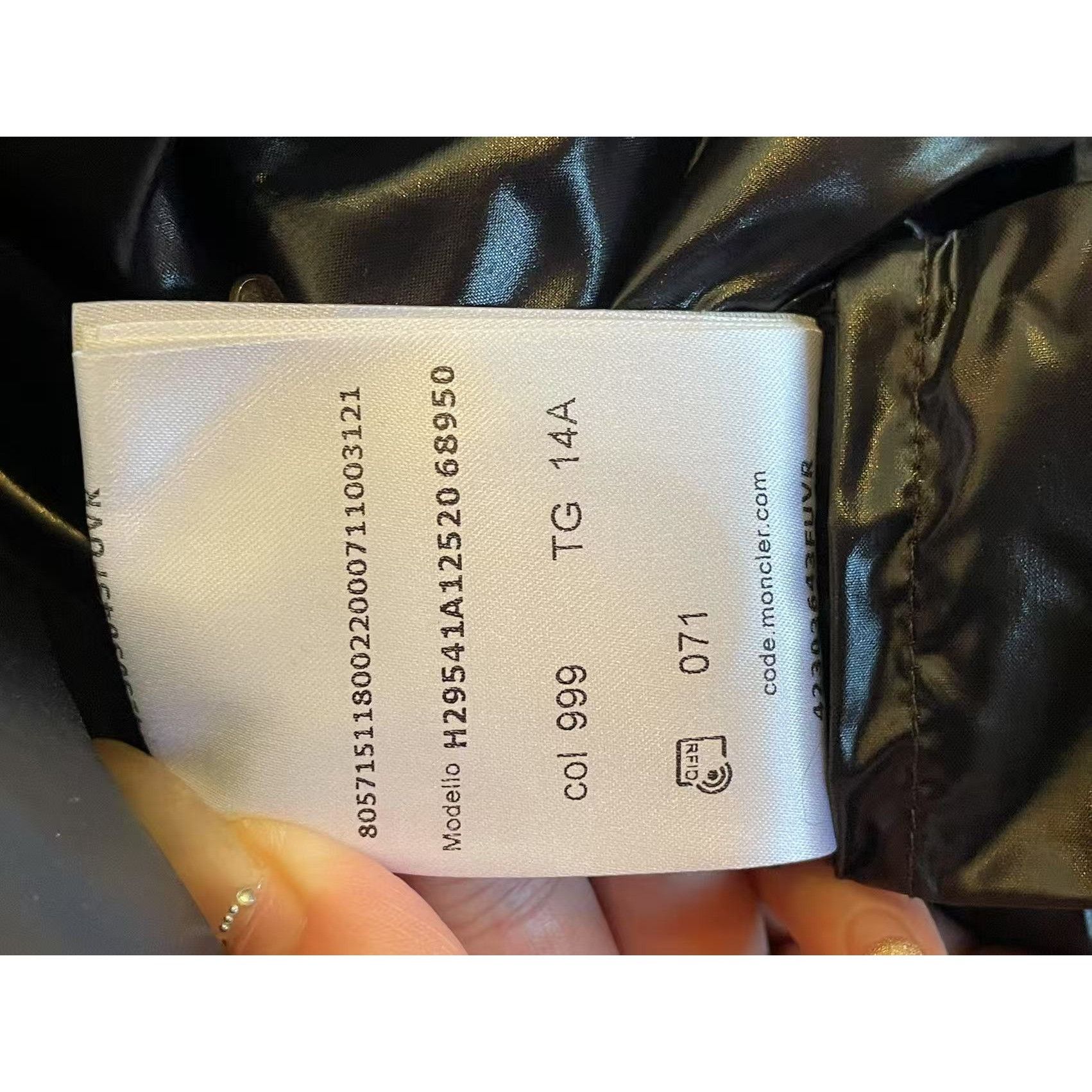 Moncler Moncler Black Hooded Puffer Jacket Youth Size 14 Quilted Dow Size XL / US 12-14 / IT 48-50 - 14 Thumbnail