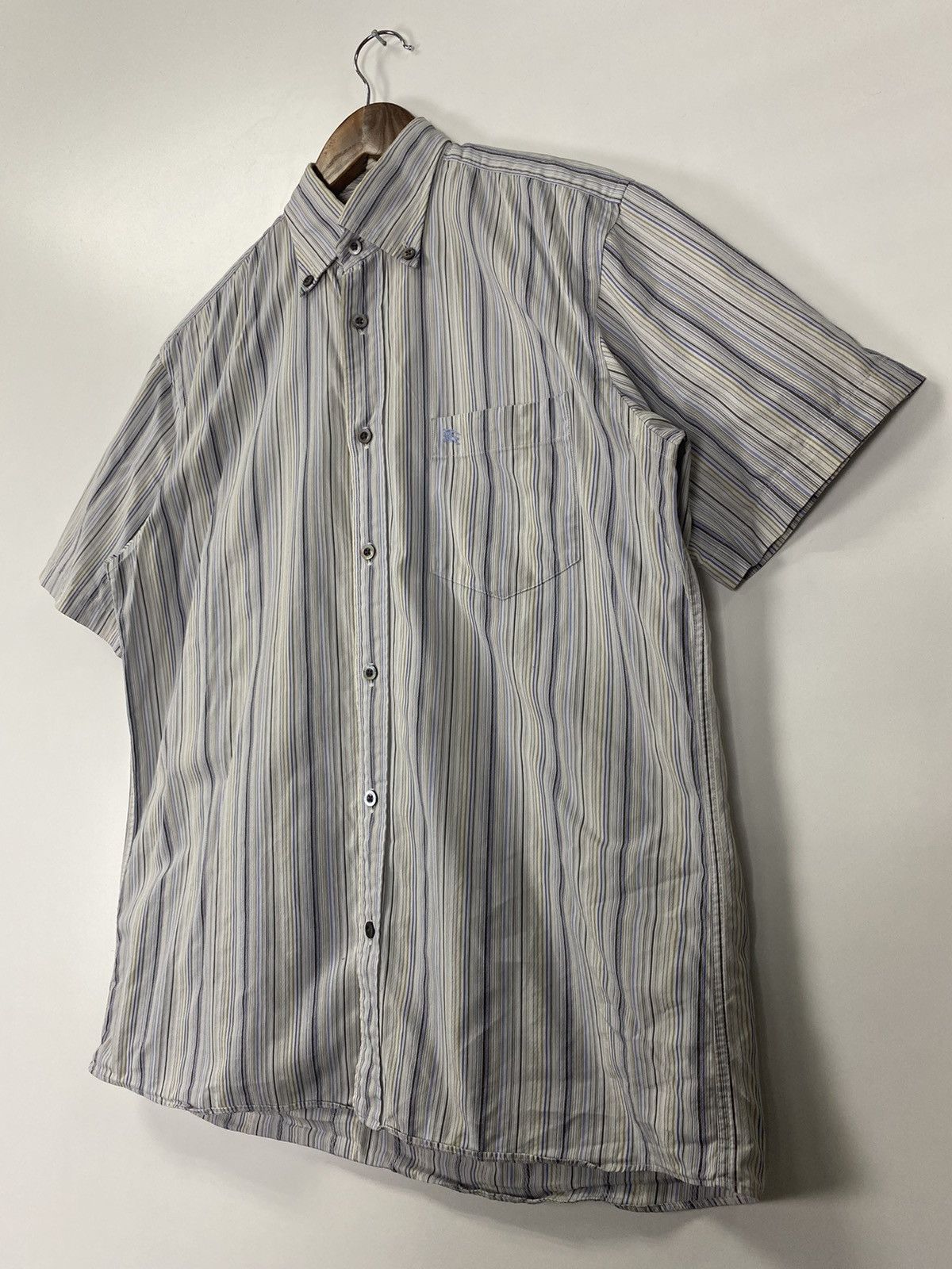 Burberry Burberry London button up Size US M / EU 48-50 / 2 - 4 Thumbnail