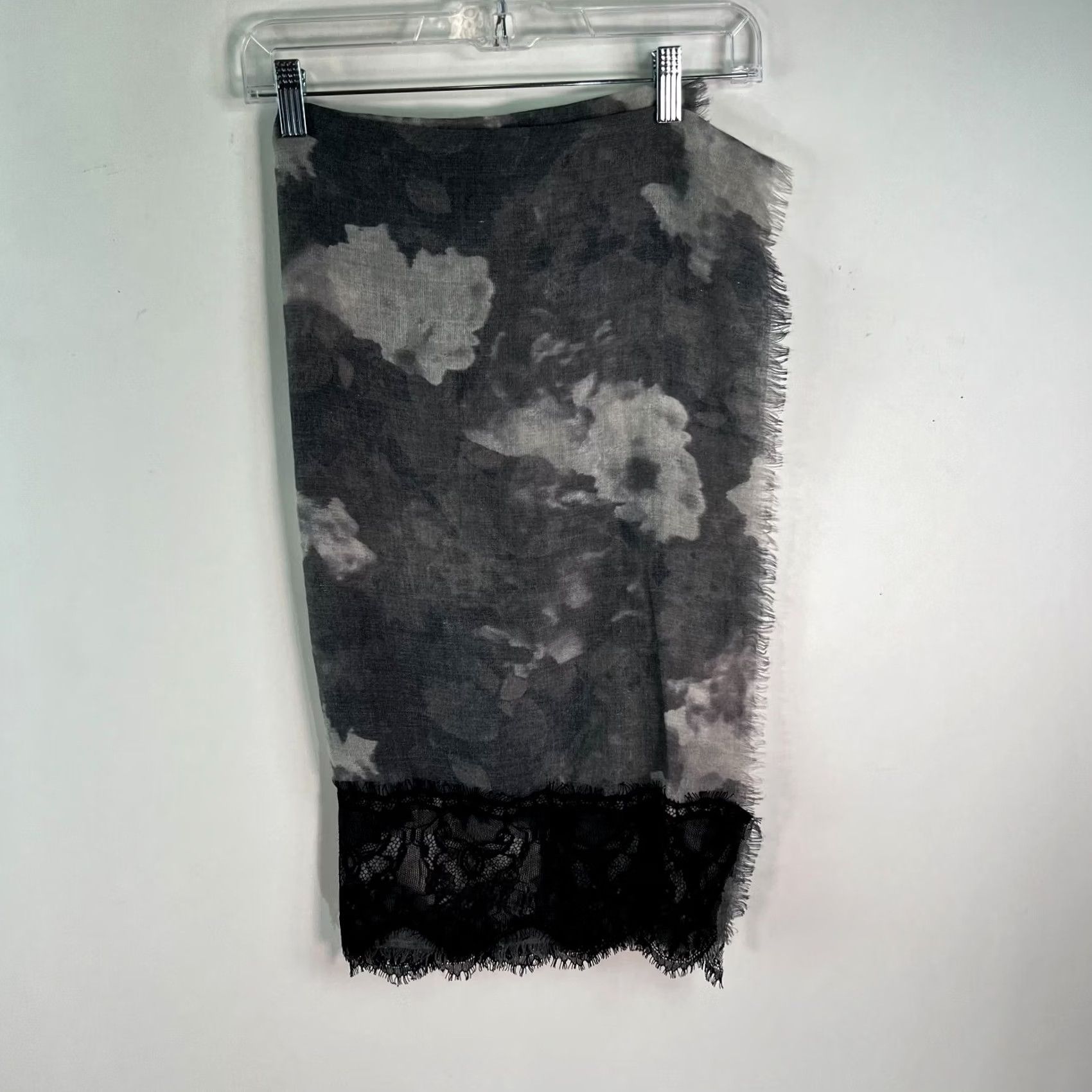 Vintage Womens Designer Square Scarf Neck Warmer Fringe 48"X48" Black Scarves Womens Size ONE SIZE - 2 Thumbnail