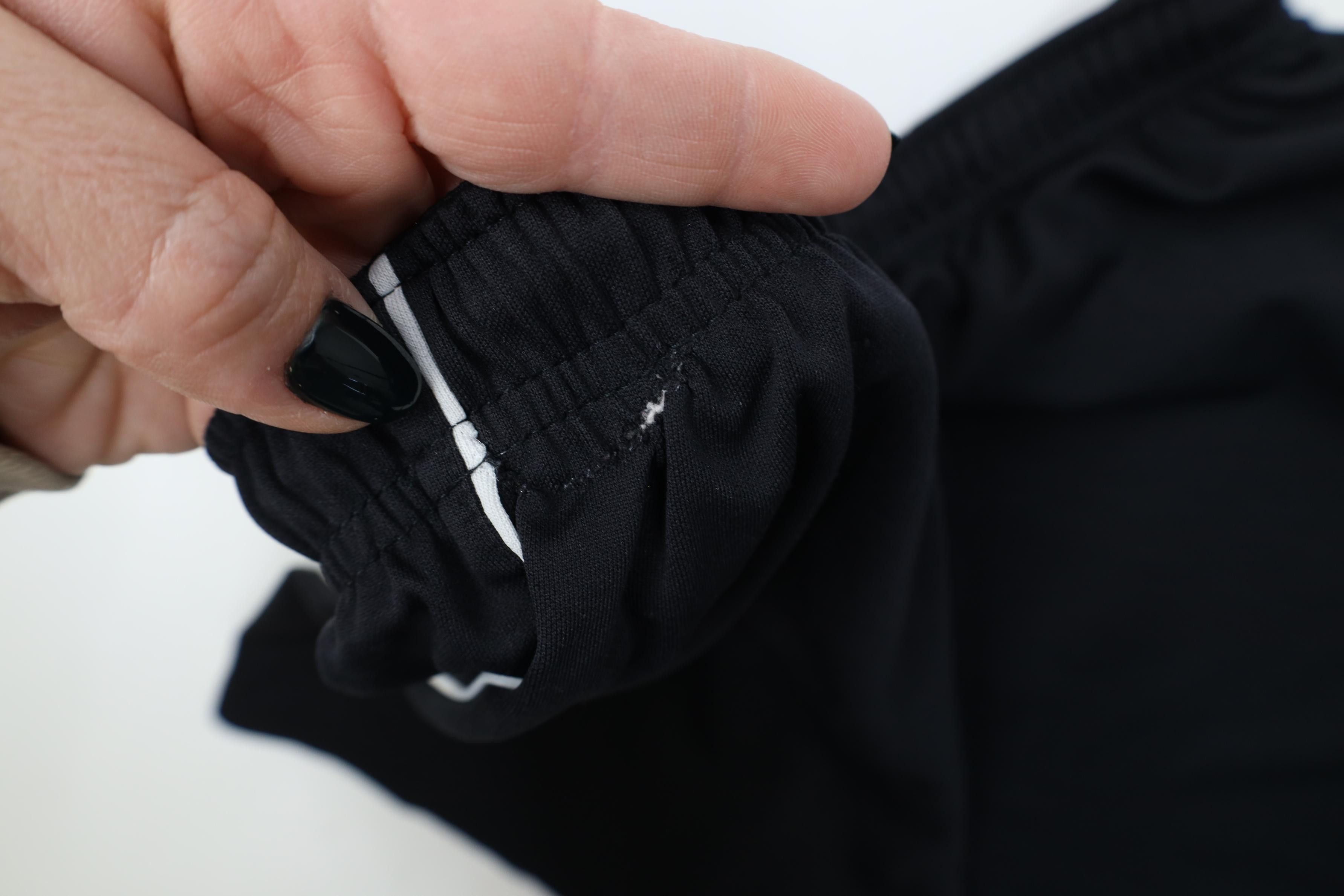 Adidas Vintage Y2K 2006 Adidas Running Jogging Soccer Shorts Black Size US 32 / EU 48 - 11 Thumbnail