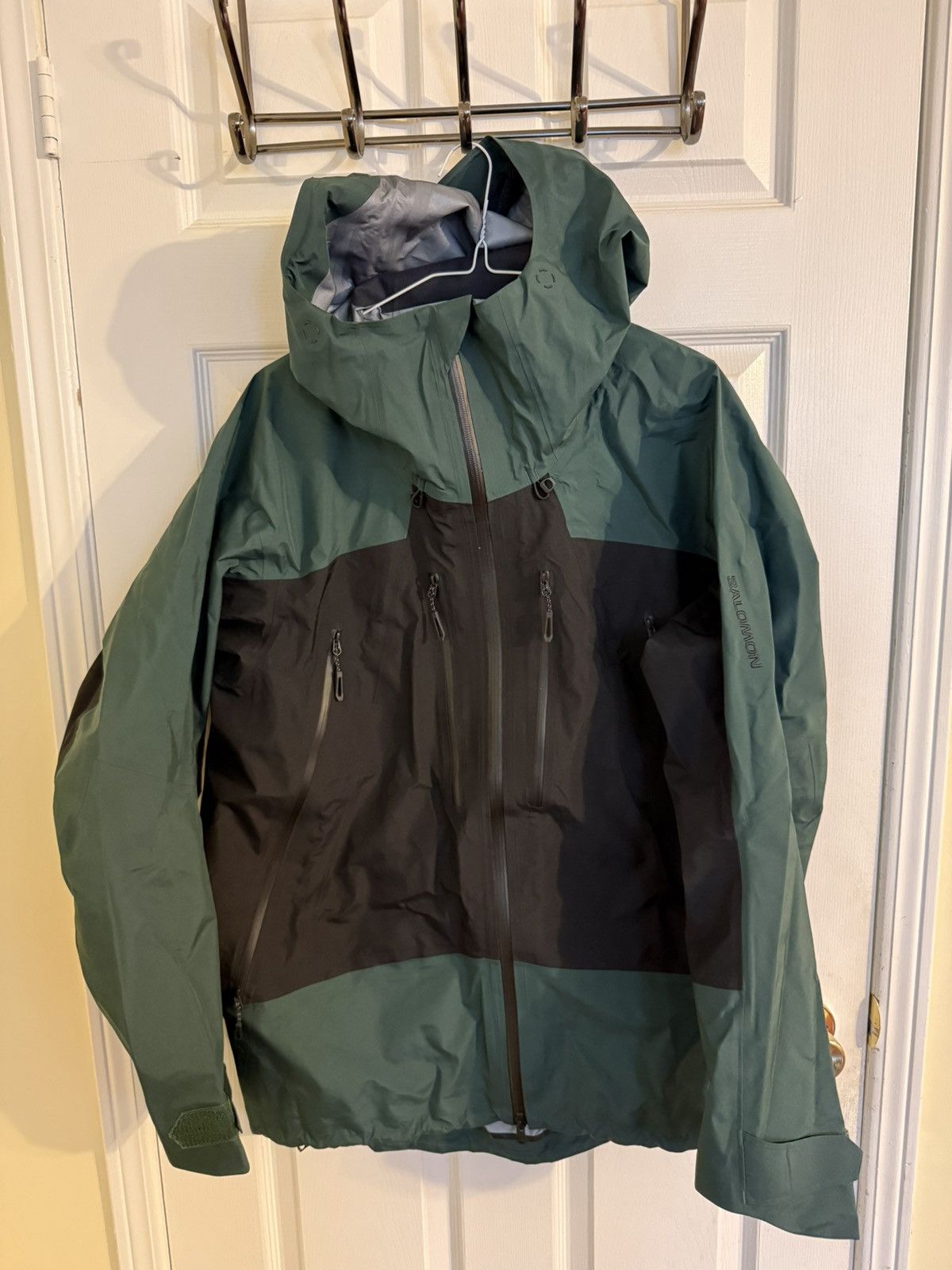 Salomon Salomon Scrambler Gore-Tex Ski Shell (Men’s / Medium) Size US M / EU 48-50 / 2 - 1 Thumbnail