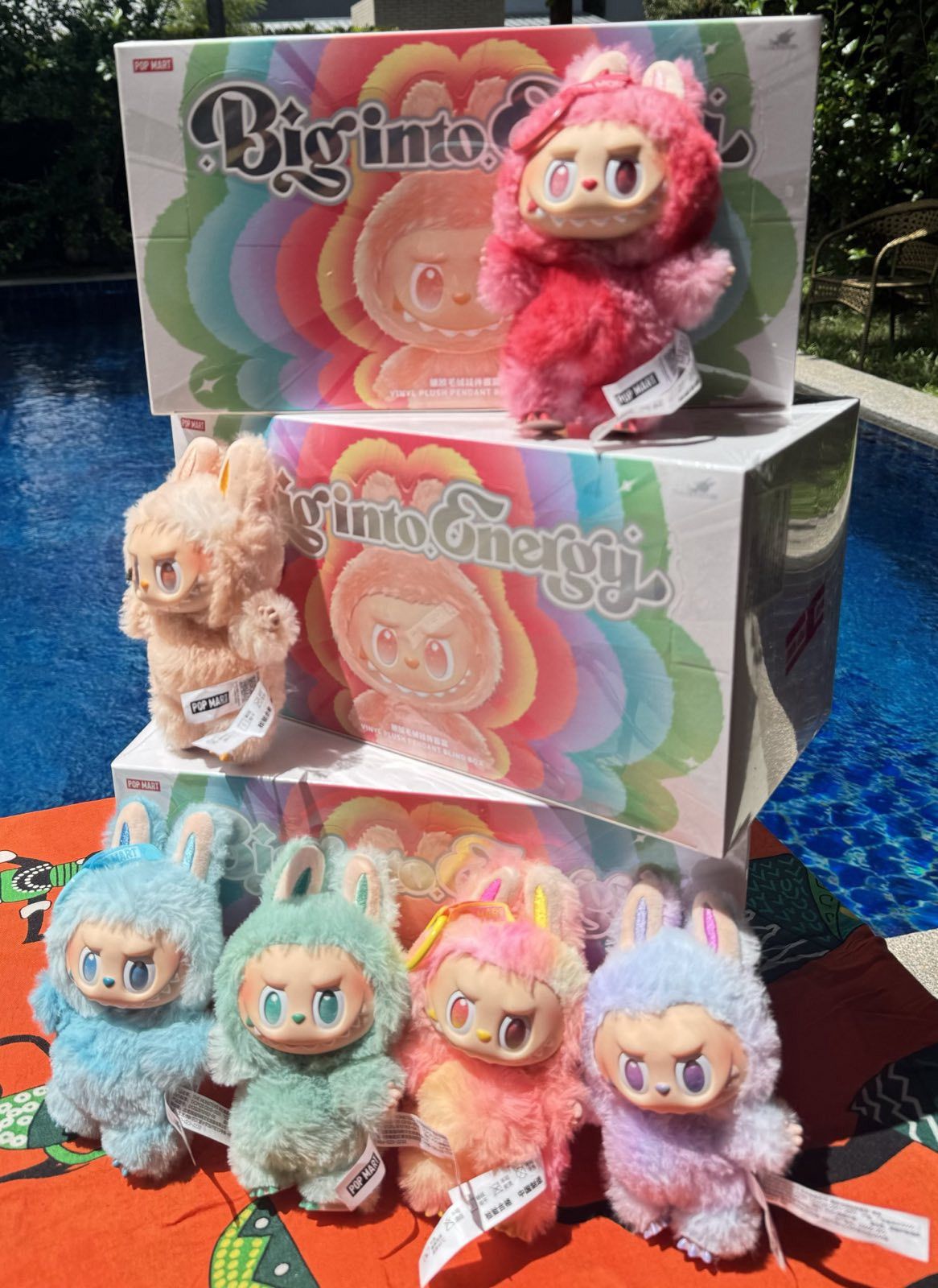 POP MART Big Into Energy Labubu V3 Blind Box Size ONE SIZE - 4 Thumbnail