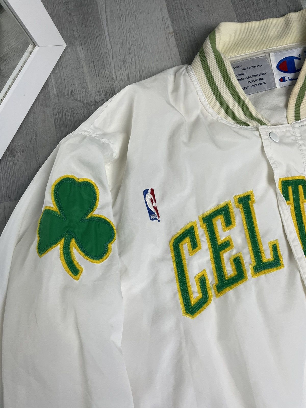 Champion × NBA × Vintage Boston Celtics Vintage 90s NBA Basketball Bomber Jacket Size US L / EU 52-54 / 3 - 2 Thumbnail