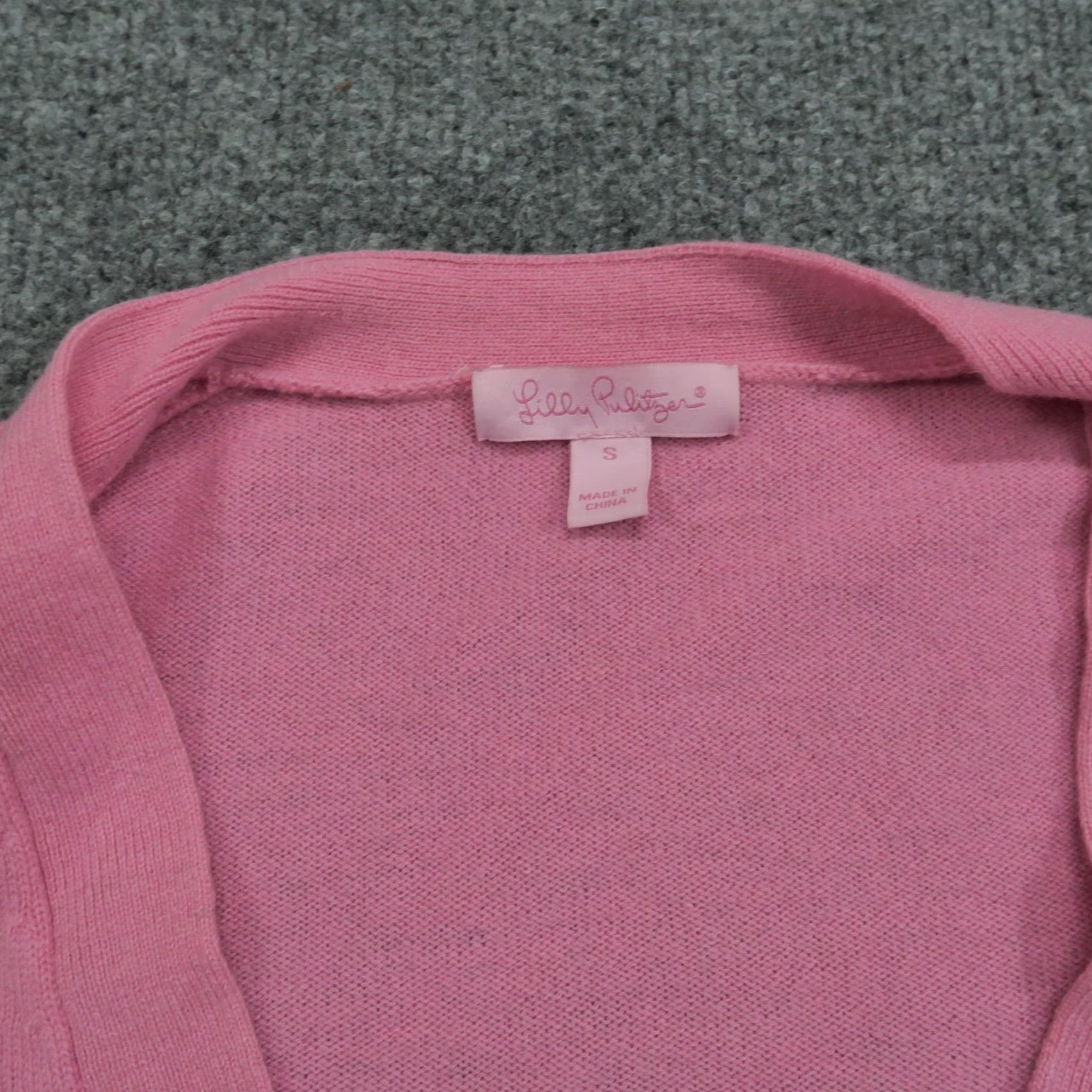 Lilly Pulitzer VINTAGE Lilly Pulitzer Sweater Womens Small Pink Cardigan Cashmere Size S / US 4 / IT 40 - 2 Thumbnail
