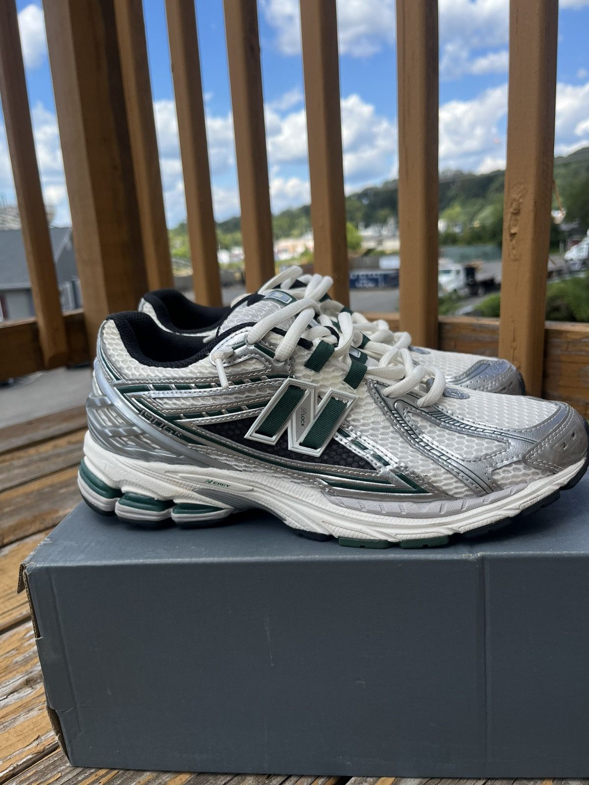 New Balance New Balance 1906R Silver Green Size US 10.5 / EU 43-44 - 4 Thumbnail