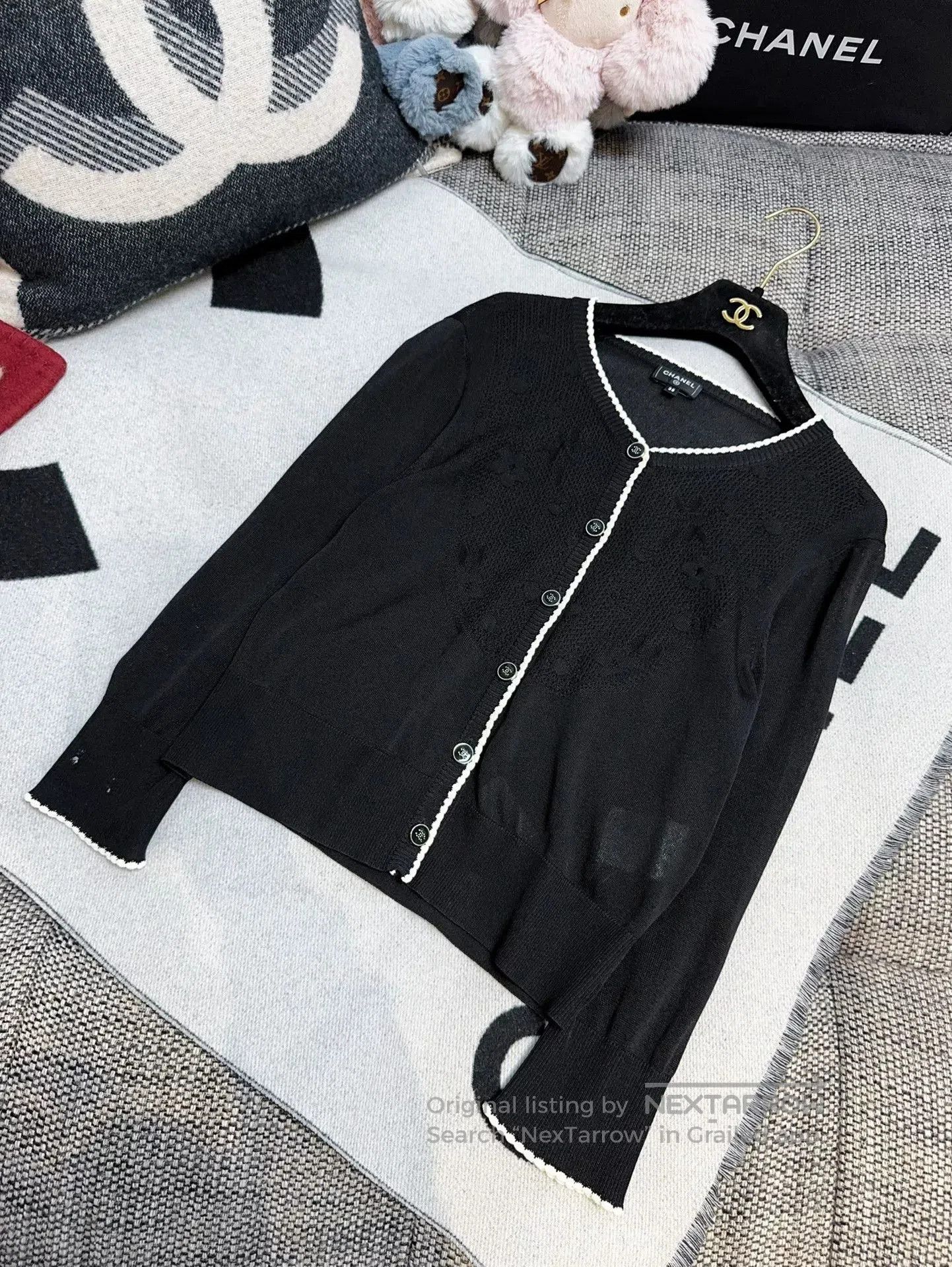 Chanel Chanel Black White Knit Cardigan Coat. Size US M / EU 48-50 / 2 - 2 Thumbnail