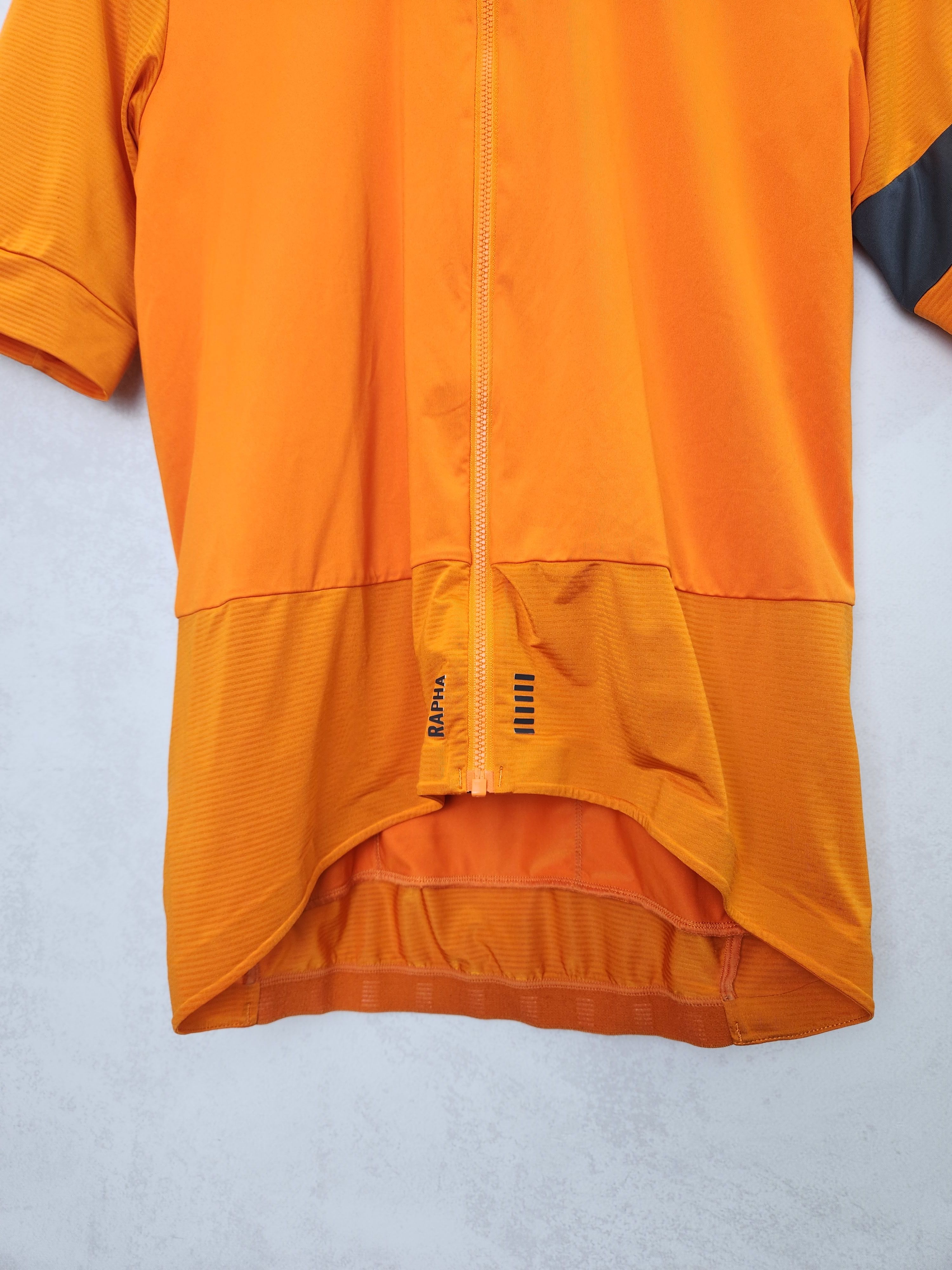 Rapha Rapha pro team jersey orange size L Size US L / EU 52-54 / 3 - 3 Thumbnail