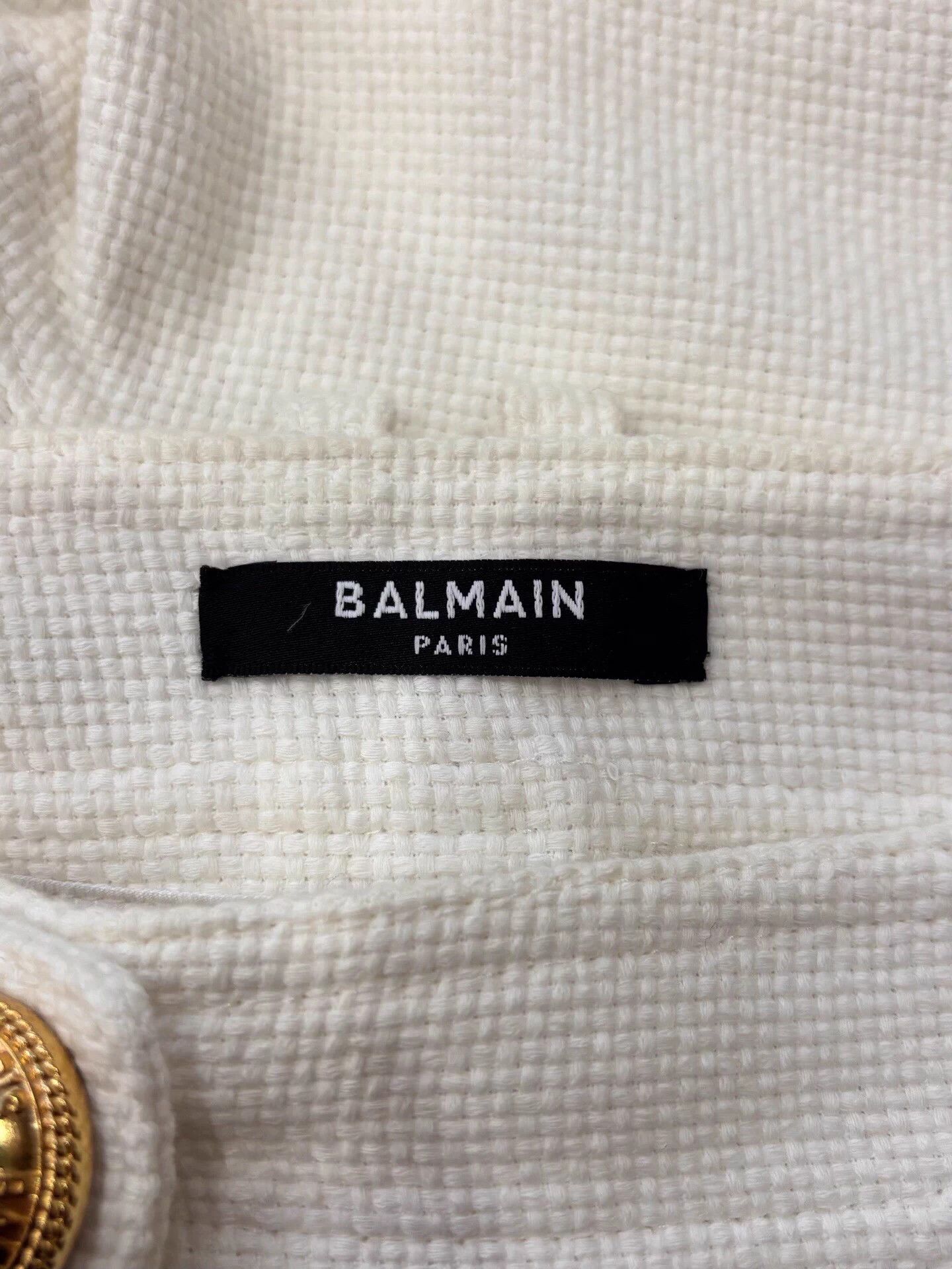 Balmain Balmain women's white gold button logo short 34 Size 25" / US 0 / IT 36 - 5 Thumbnail