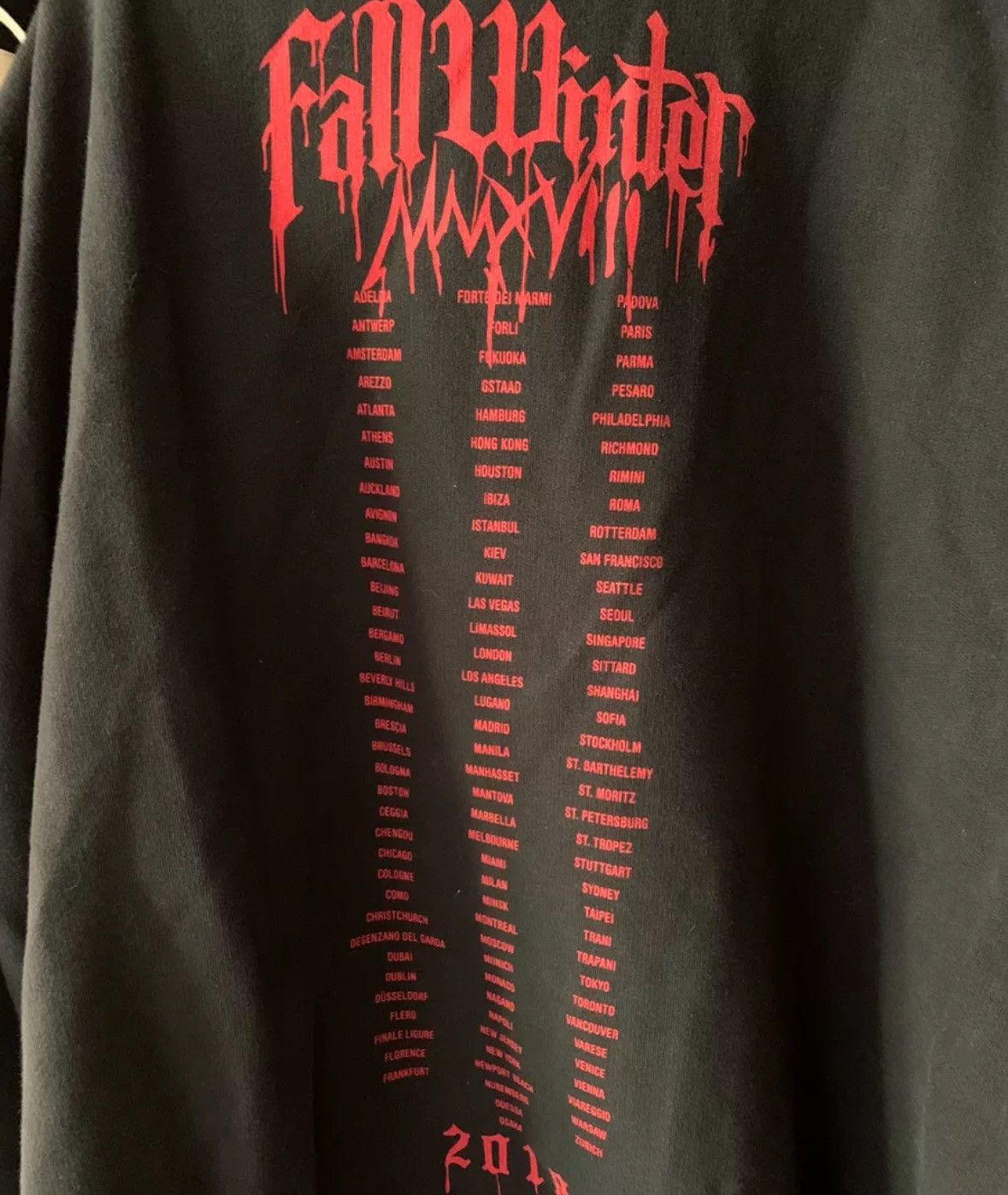 Vetements Vetements 18ss Blood Drop Sanskrit Thick Hoodie Size US XS / EU 42 / 0 - 3 Thumbnail