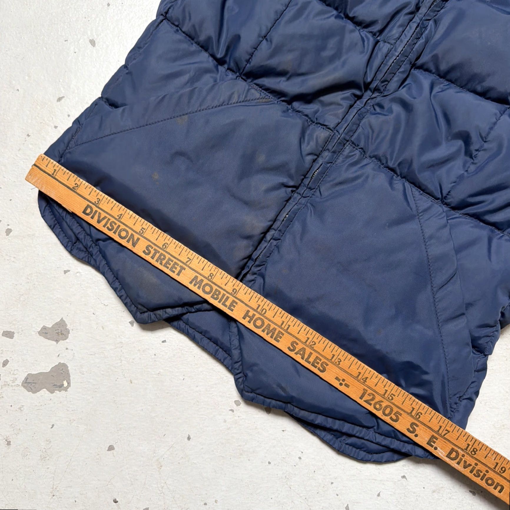 Eddie Bauer VINTAGE Eddie Bauer Vest Outdoor Puffer Quilted Goose Down Nylon Blue XS-S Unisex Adults 80s 90s Gorp Trek Hiking Ski Expedition Size US S / EU 44-46 / 1 - 5 Thumbnail