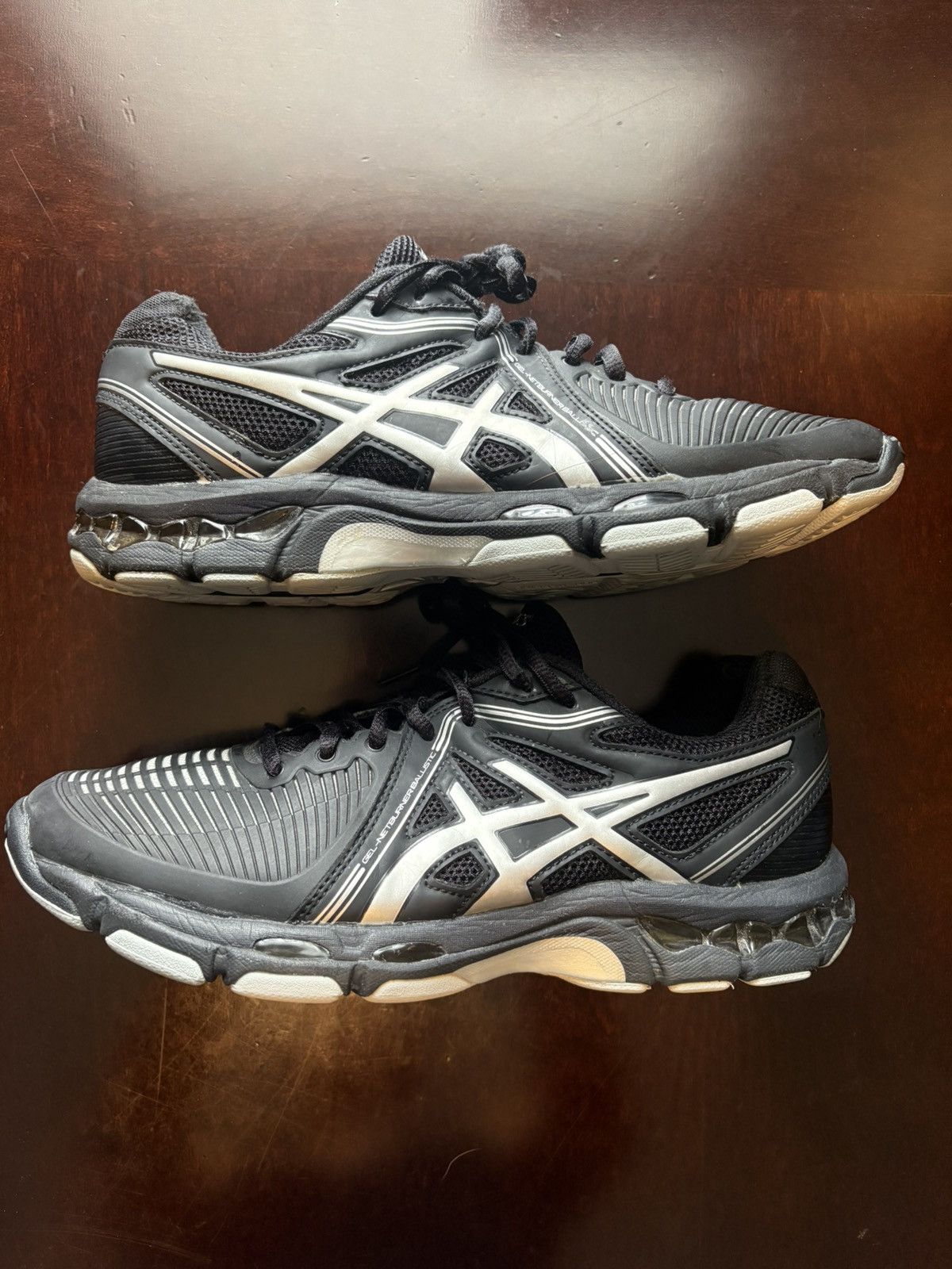 Asics ASICS Gel Netburner Ballistic women’s Black/White Size 10 Size US 10 / IT 40 - 1 Thumbnail
