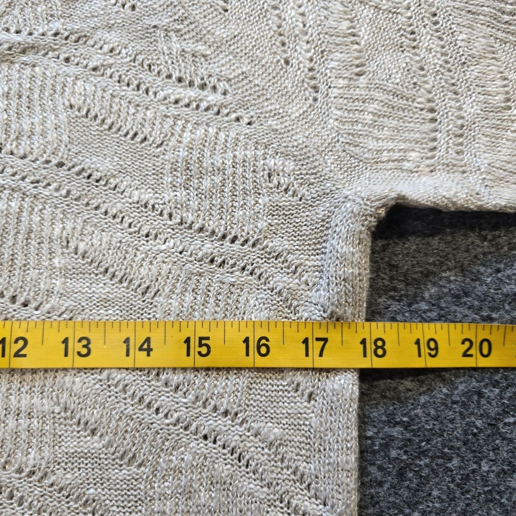 Eileen Fisher Eileen Fisher Top Womens Size Small Petite Beige Linen Blend Crochet Knit Casual Shirt V-Neck Pullover Short Sleeve Womens Across Petite Size S / US 4 / IT 40 - 5 Thumbnail