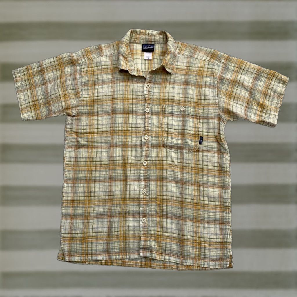 Patagonia Patagonia Men’s Vintage Short Sleeve Button-Up Seersucker Plaid Shirt M Size US M / EU 48-50 / 2 - 1 Thumbnail