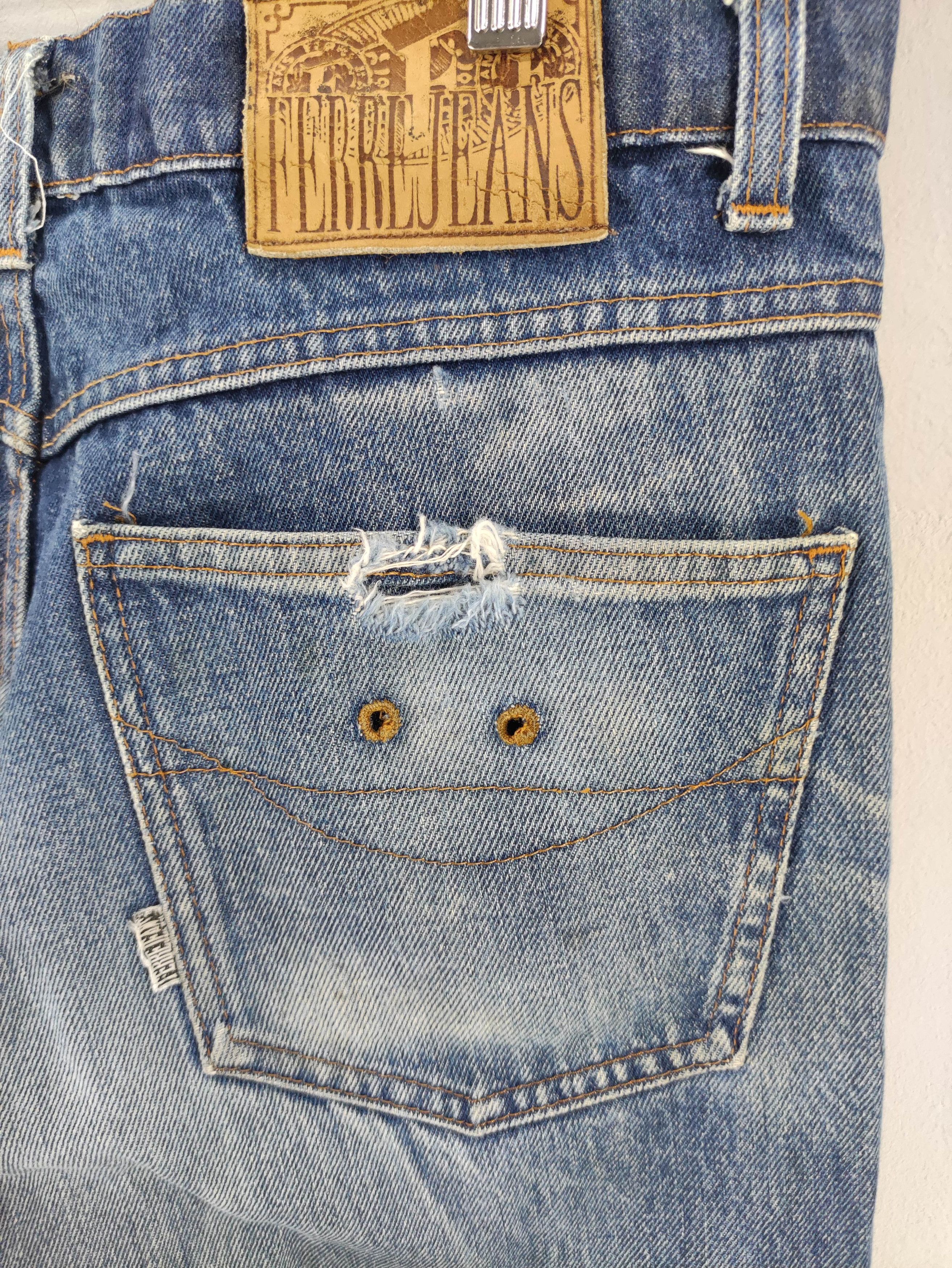 Ferre Vintage Ferre Distessed Denim Jeans Size US 32 / EU 48 - 14 Thumbnail