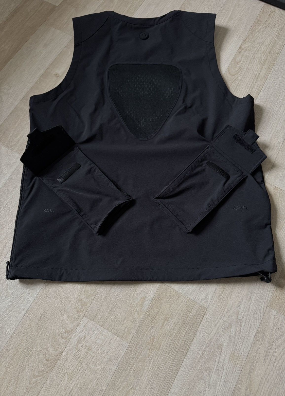 NOCTA × Nike Nike x NOCTA Drake Golf Vest Black drill gorpcore rare rap Size US M / EU 48-50 / 2 - 9 Thumbnail