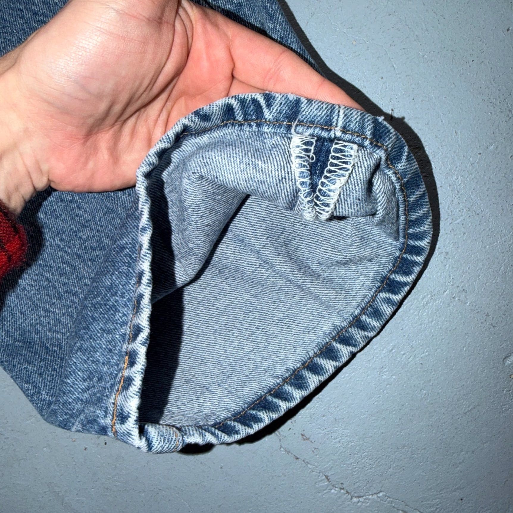 Levi's VINTAGE Levis 501 Jeans XX Straight Leg Blue Light Wash 42x34 Act 40x34 Y2K 90s USA Mens Size US 42 / EU 58 - 4 Thumbnail