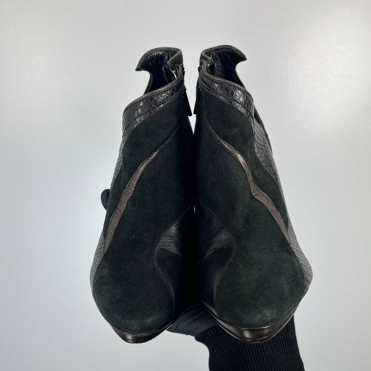 Roberto Cavalli Roberto Cavalli Leather Suede Ankle Boots Black Womens 38 Size US 6 / IT 36 - 8 Thumbnail
