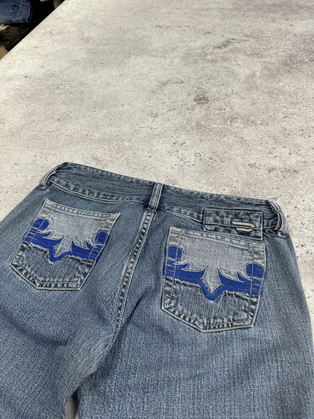 Diesel × Vintage Vintage Diesel Flare Faded Denim Jeans Size US 28 / EU 44 - 3 Thumbnail