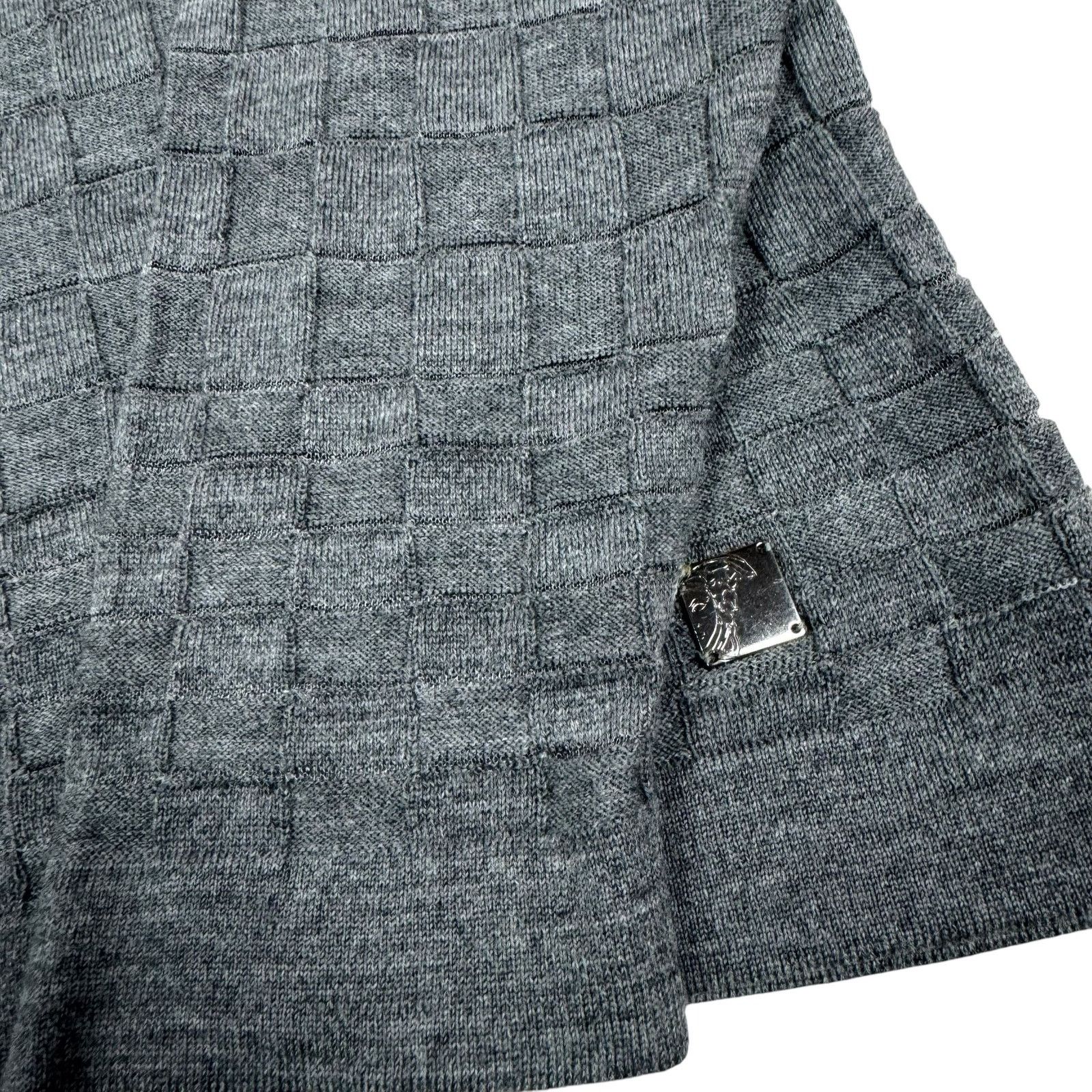 Japanese Brand × Versace Versace Women's Gray Knit Crew Neck Pullover Sweater Medium Size M / US 6-8 / IT 42-44 - 4 Thumbnail