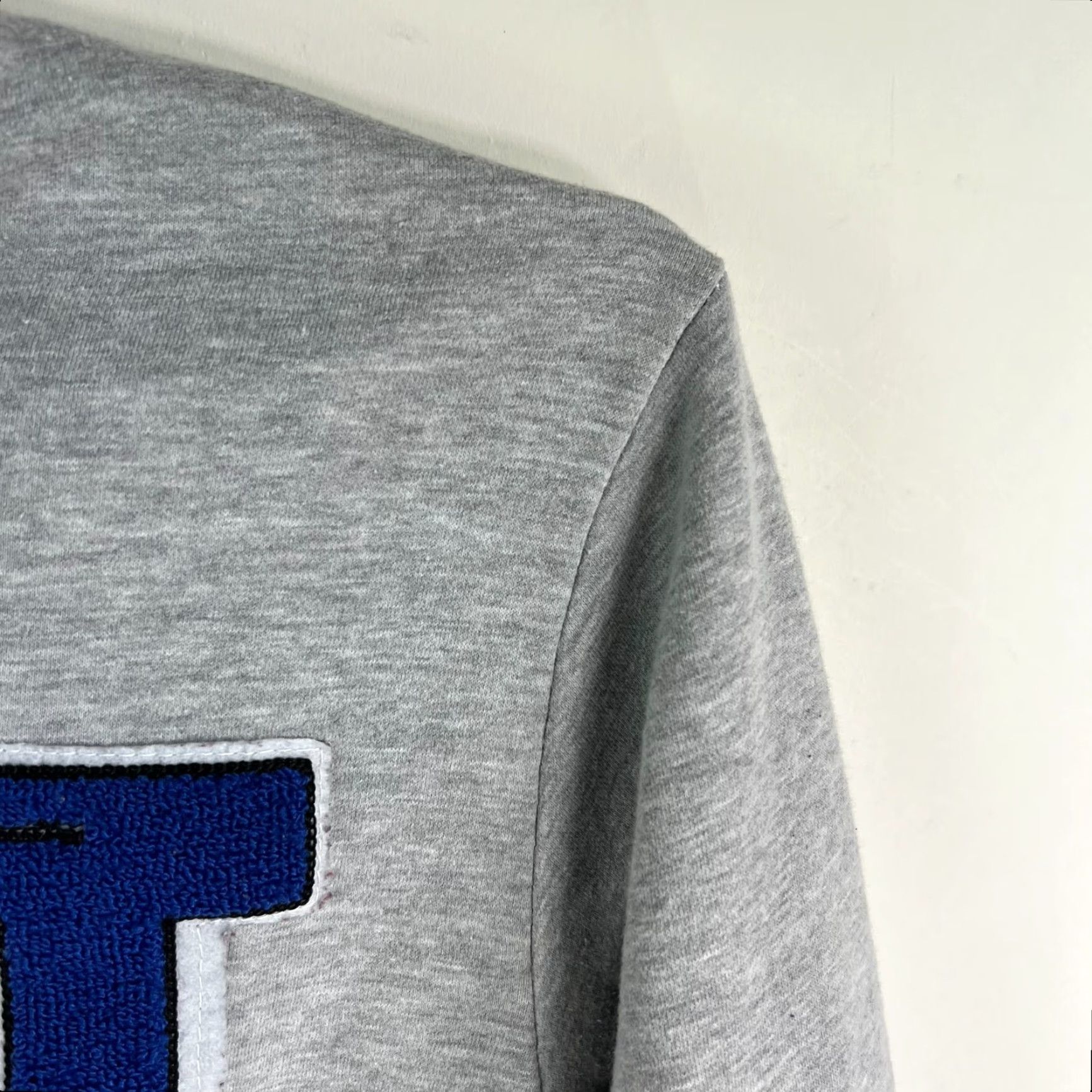 Vintage LACED UP GOAT Graphic Print Pullover Hoodie Men's Size XL Gray Size US XL / EU 56 / 4 - 3 Thumbnail