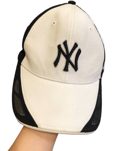 New York Yankees Vintage New York Yankees Y2K Logo Cap Size ONE SIZE - 1 Thumbnail