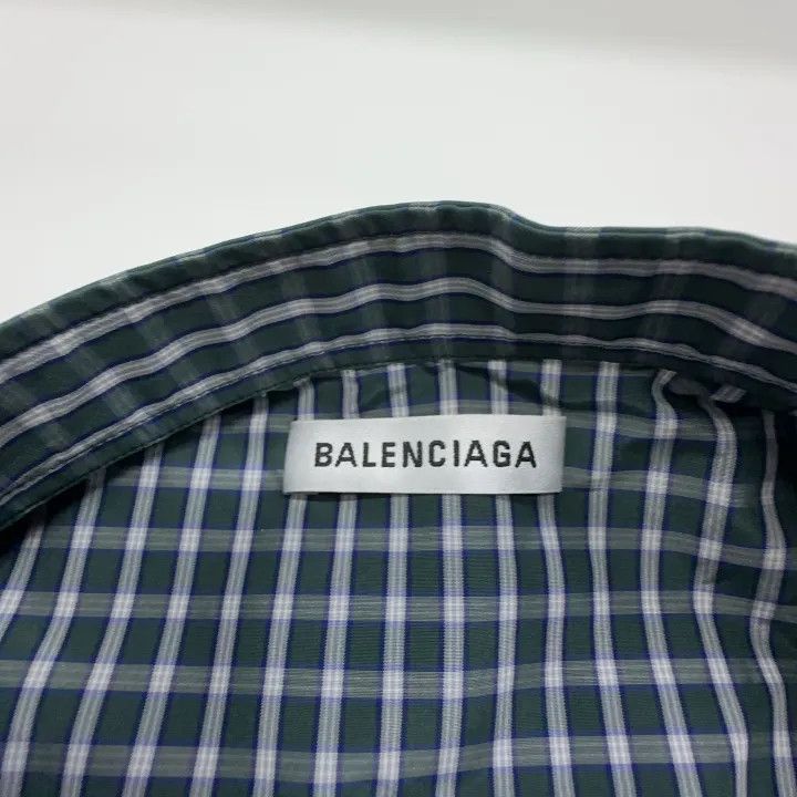 Balenciaga Balenciaga Balenciaga Stylish Casual Lettered Shirt -2507 Size US S / EU 44-46 / 1 - 3 Thumbnail