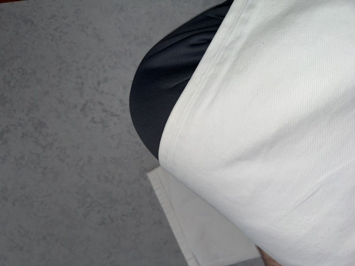 Helmut Lang Helmut Lang 00s Vintage Broken Denim White Pant/Jeans Size US 33 - 17 Thumbnail
