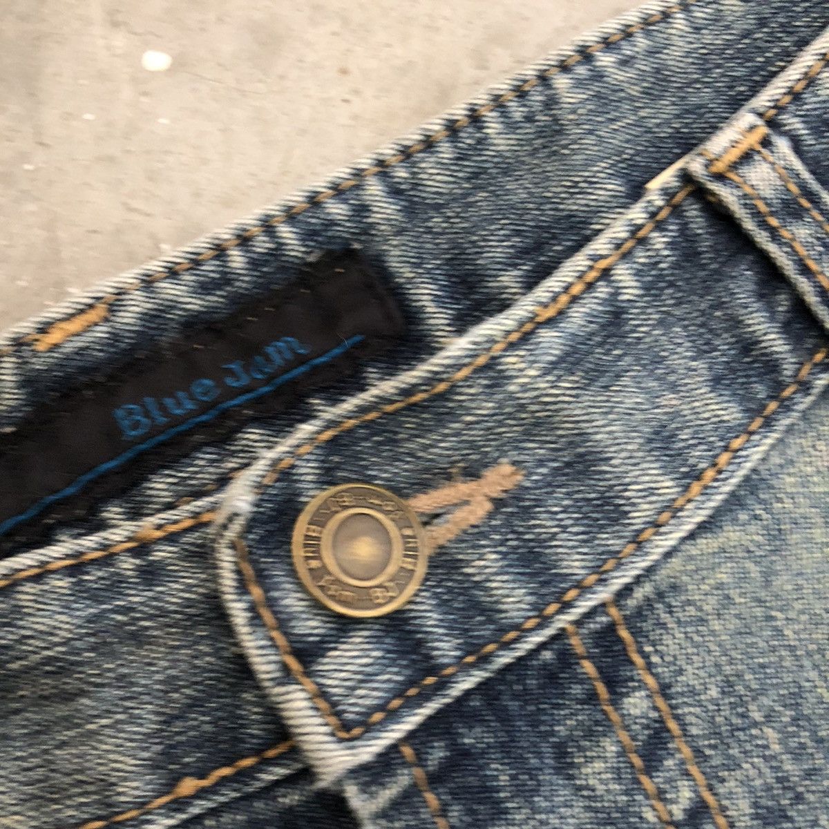 Japanese Brand Vintae Bluejam Poem flare jeans 🍒 Size US 33 - 7 Thumbnail