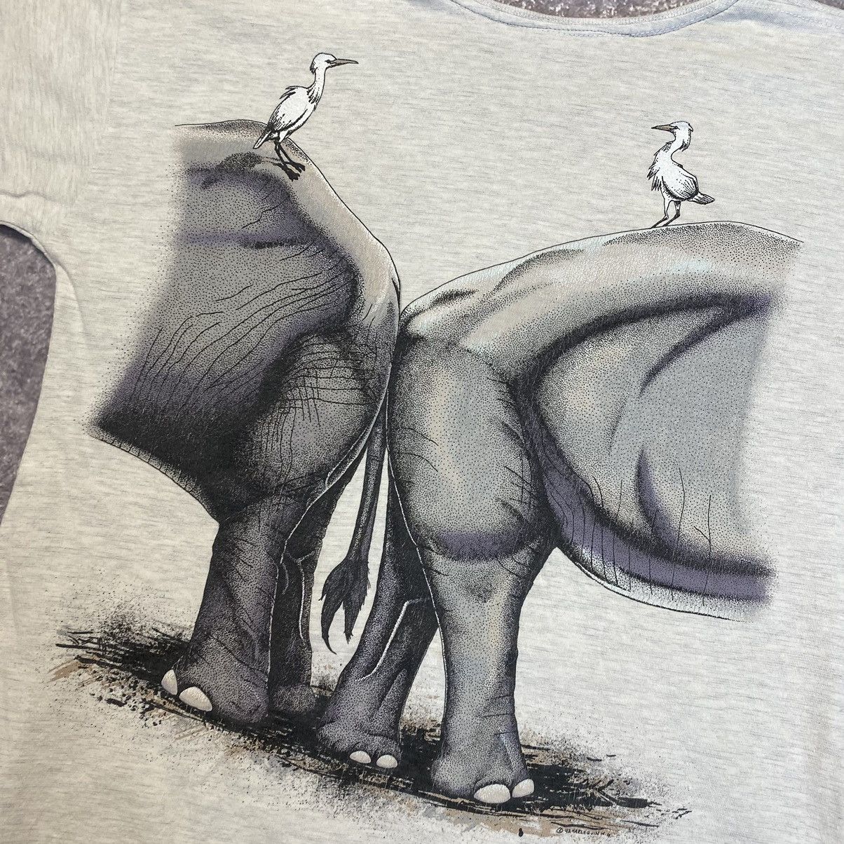 Vintage Vintage Harlequin Nature Elephant 1992 Graphic made in USA Size US XL / EU 56 / 4 - 14 Thumbnail
