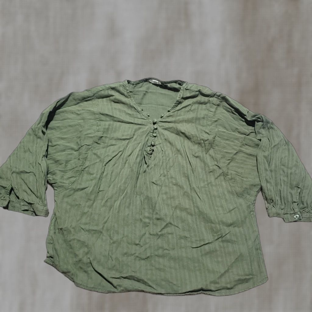 Vintage a.n.a Shirt XS Women Green Solid 3/4 Sleeve Round Neck Adult Womens XS Green Shirt Classic All Seasons Size XS / US 0-2 / IT 36-38 - 1 Thumbnail