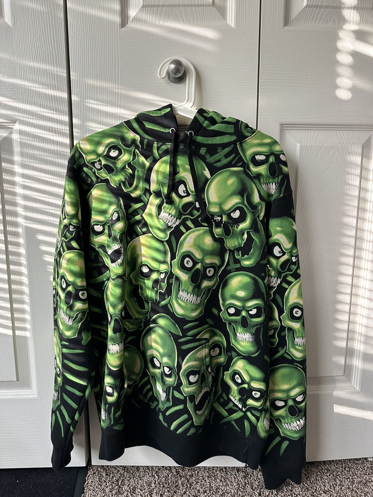 Supreme × Vintage Supreme Skull Pile Hoodie SS18 Size US S / EU 44-46 / 1 - 2 Thumbnail