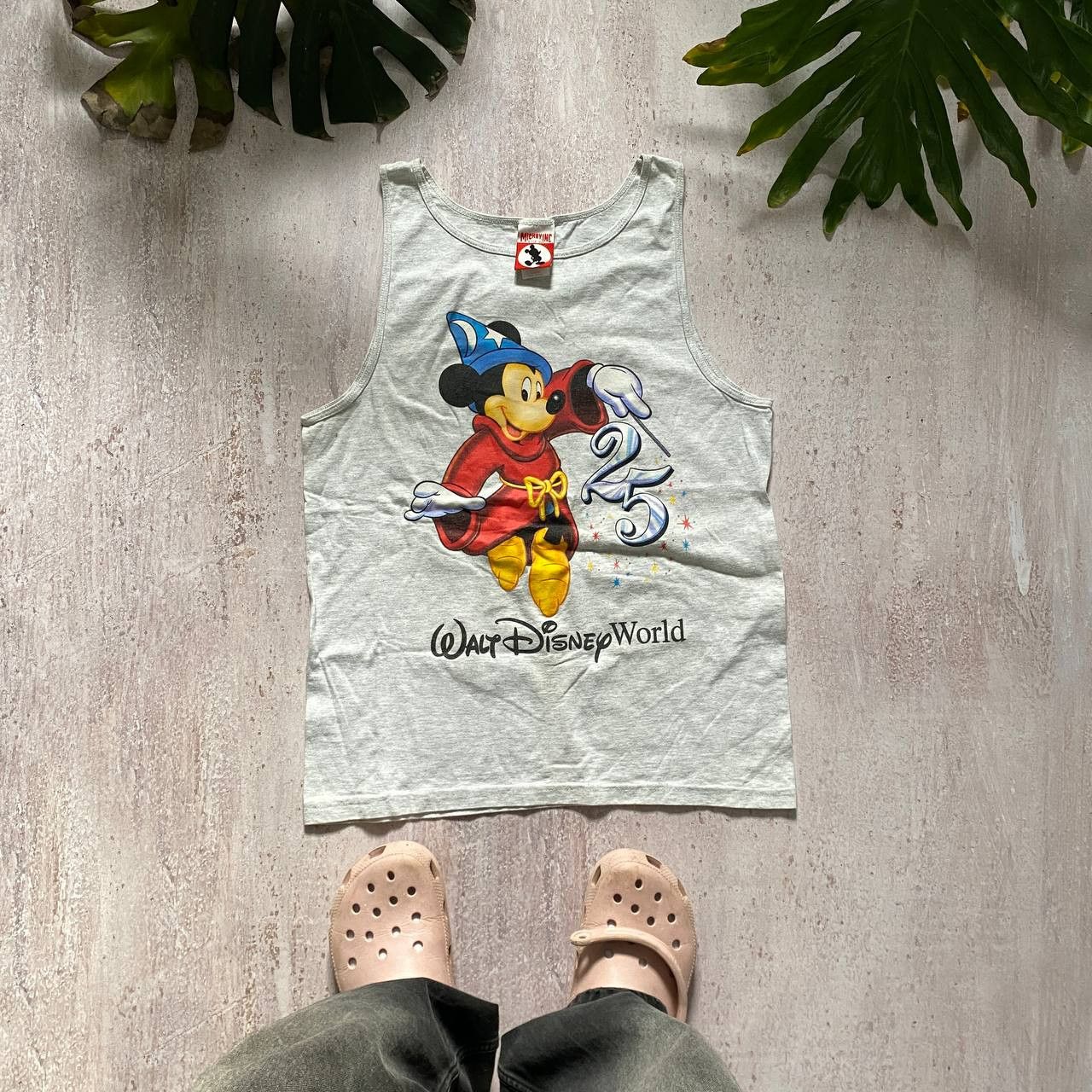 Disney VINTAGE 90S DISNEYLAND MICKEY MOUSE RARE TANK TOP 252 Size US L / EU 52-54 / 3 - 1 Thumbnail