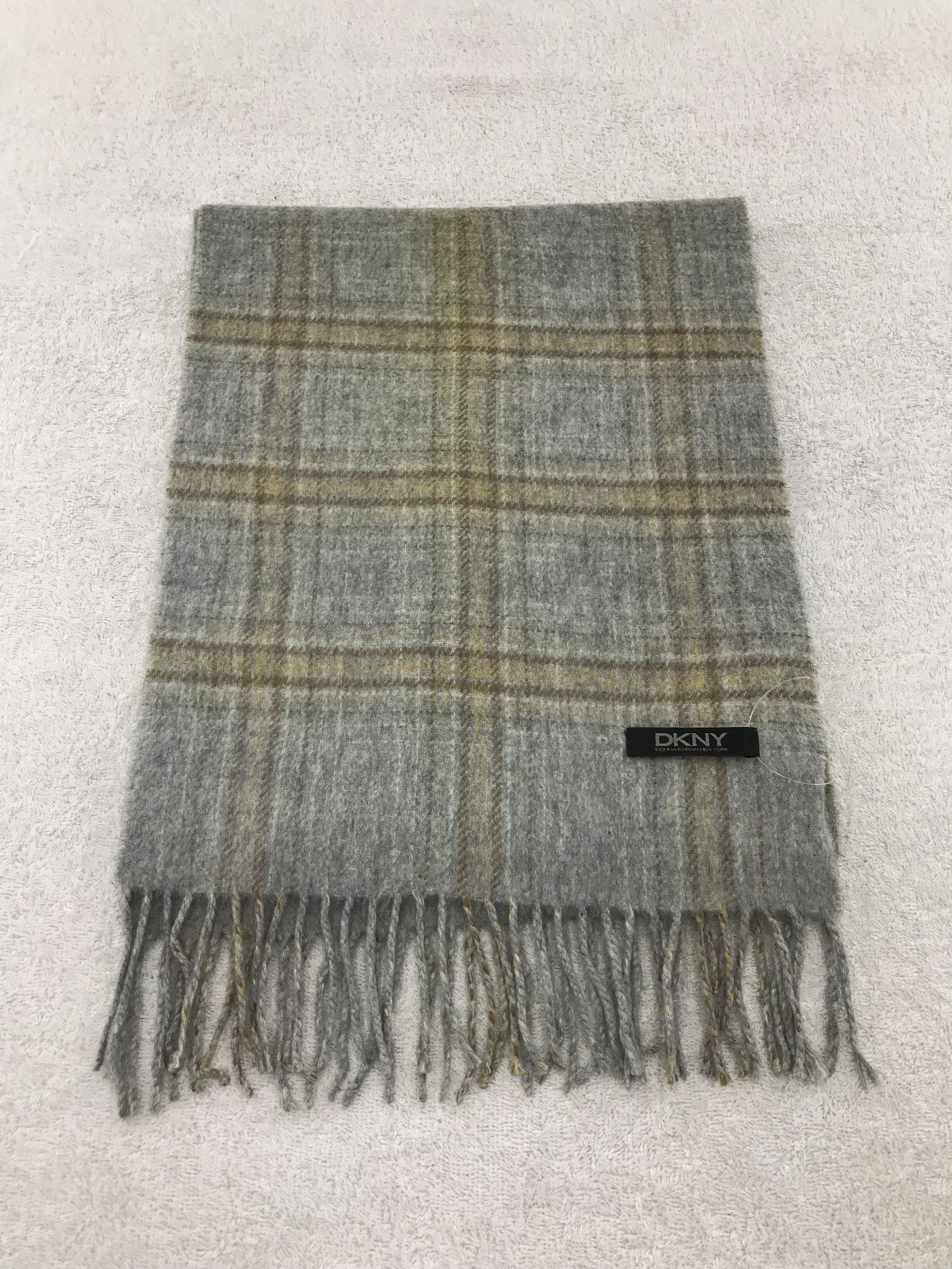 DKNY DKNY Scarf / Muffler / Neckwear - WW1005 Size ONE SIZE - 2 Thumbnail