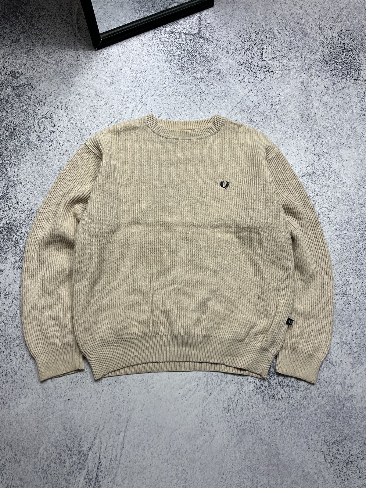 Fred Perry Vintage Fred Perry Heavy Knit Crew Neck Boxy Sweater Y2k Size US M / EU 48-50 / 2 - 1 Thumbnail