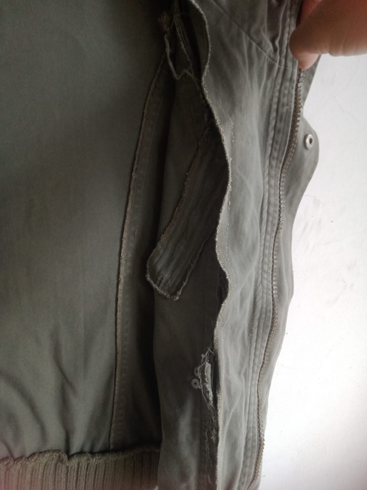 Japanese Brand RARE! Japan Vintage Bomber Maison Gilfy Green Army Jacket Size M / US 6-8 / IT 42-44 - 11 Thumbnail