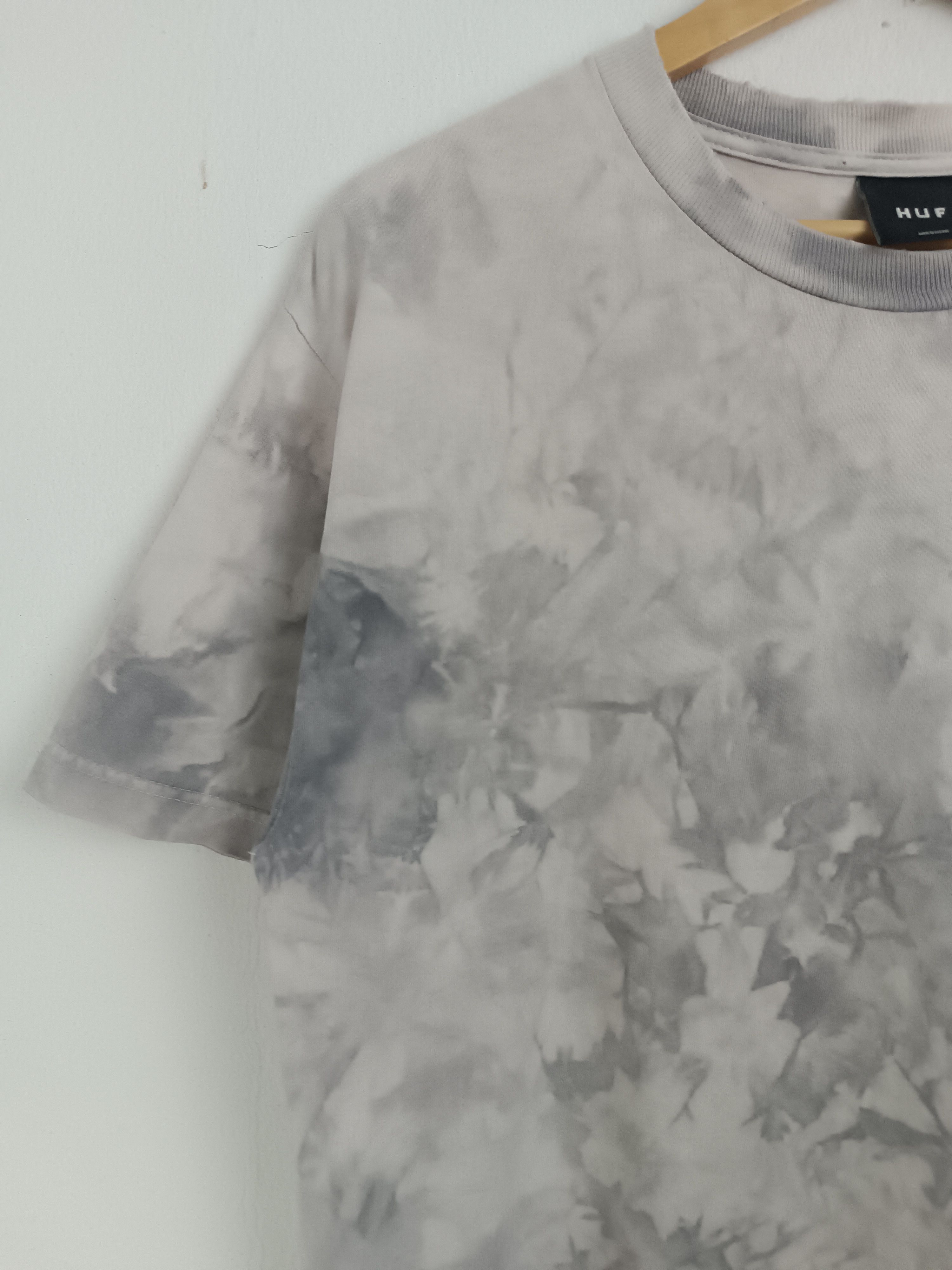 Huf THRASHED FADED VINTAGE Y2K HUF ACID WASH SKATER GRUNGE PUNK Size US M / EU 48-50 / 2 - 5 Thumbnail