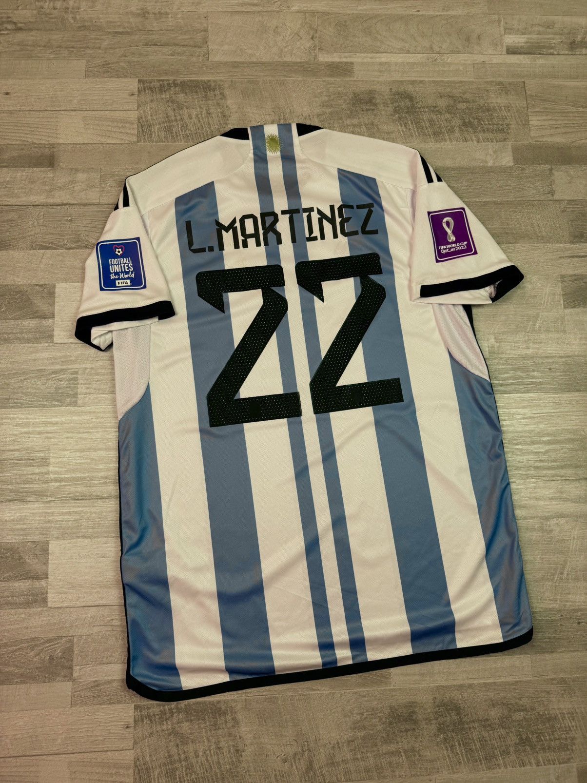 Adidas Argentina Home World Cup 2022 - LAUTARO MARTINEZ #22 Size US XXL / EU 58 / 5 - 1 Thumbnail
