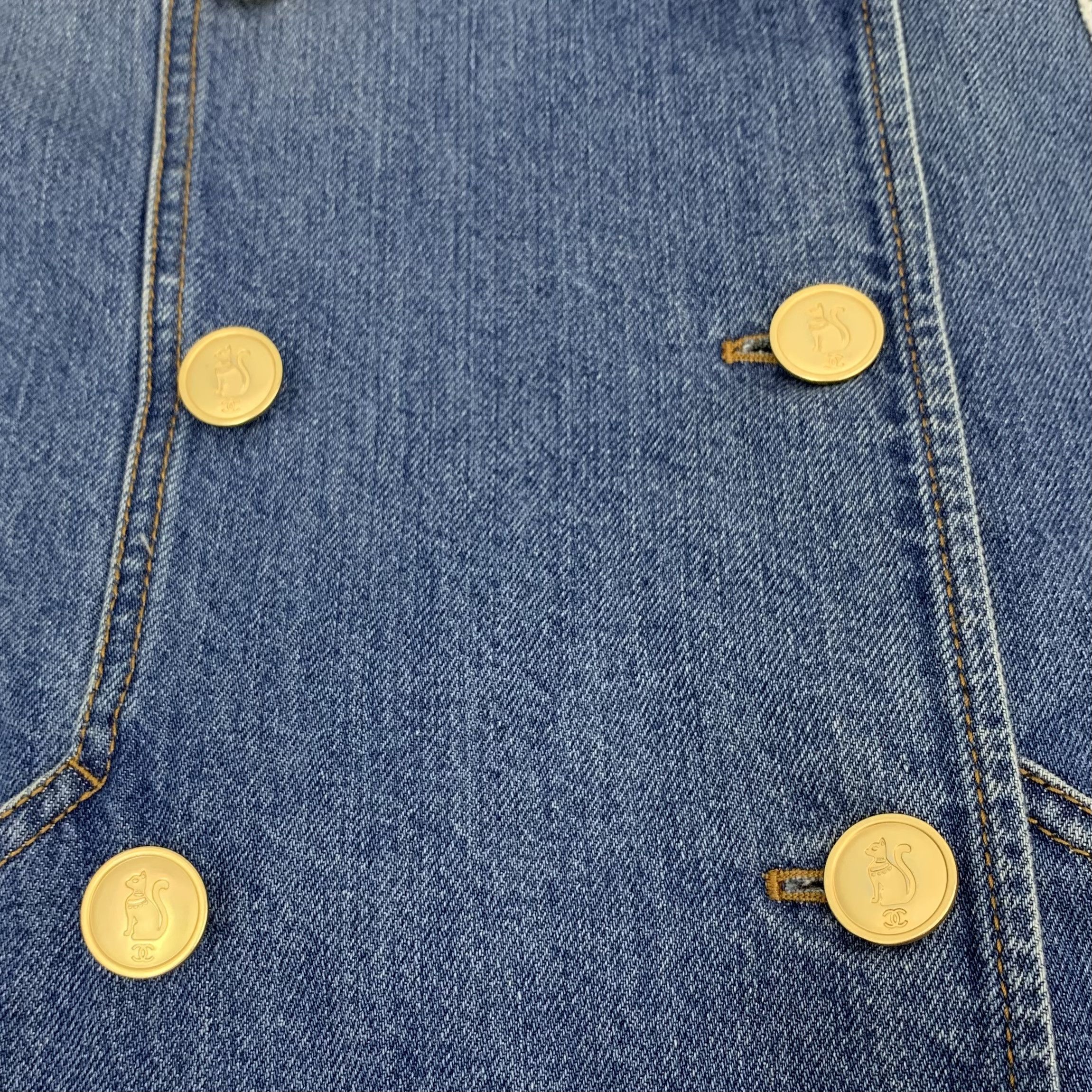Chanel Chanel Egypt Blue Embroidered Cotton Denim Jacket (42) Size US L / EU 52-54 / 3 - 5 Thumbnail
