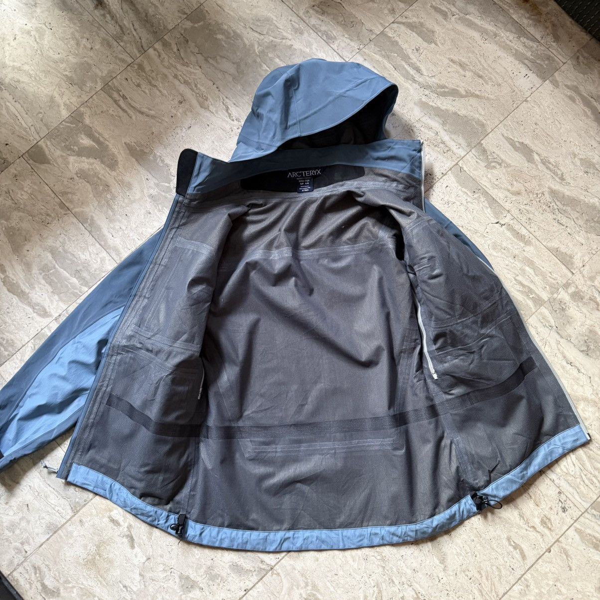 Arc'teryx Arc’teryx javelin canada made Size S / US 4 / IT 40 - 9 Thumbnail