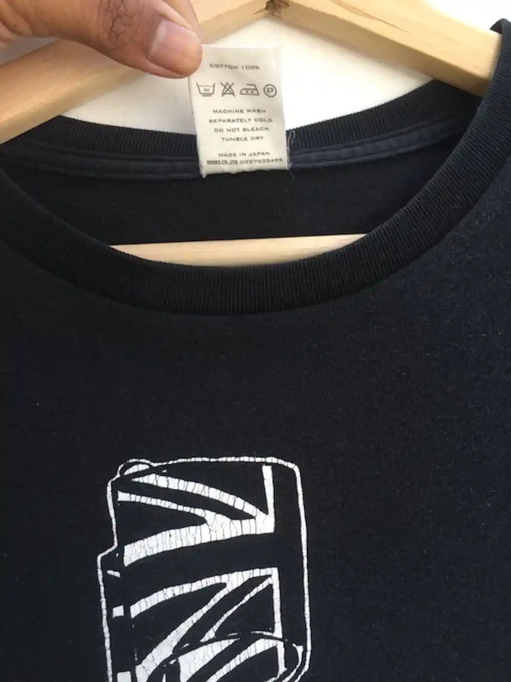 Number (N)ine RARE!! 2000ss Number (N)ine Distressed Celtic Logo T shirt Size US S / EU 44-46 / 1 - 12 Thumbnail