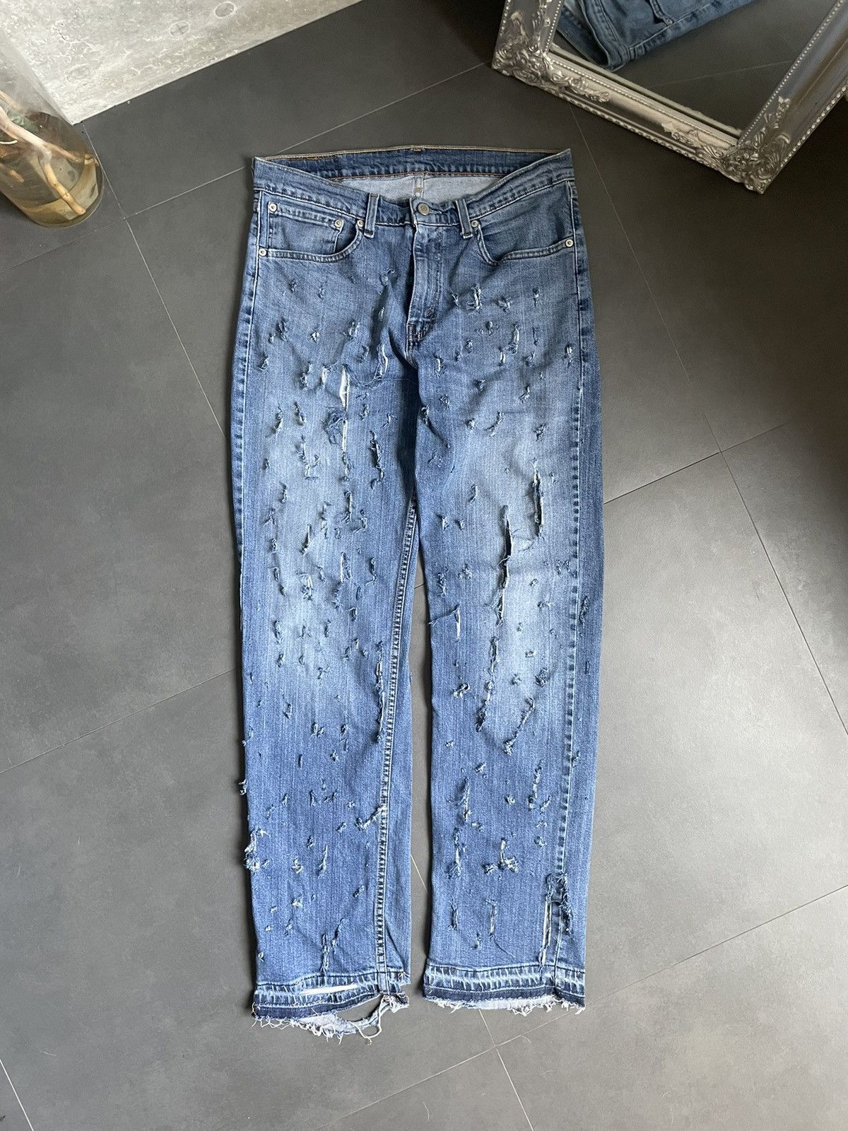 Levi's Vintage Trashed Distressed Levi’s 751 Jeans Made In USA Y2k Size US 32 / EU 48 - 3 Thumbnail