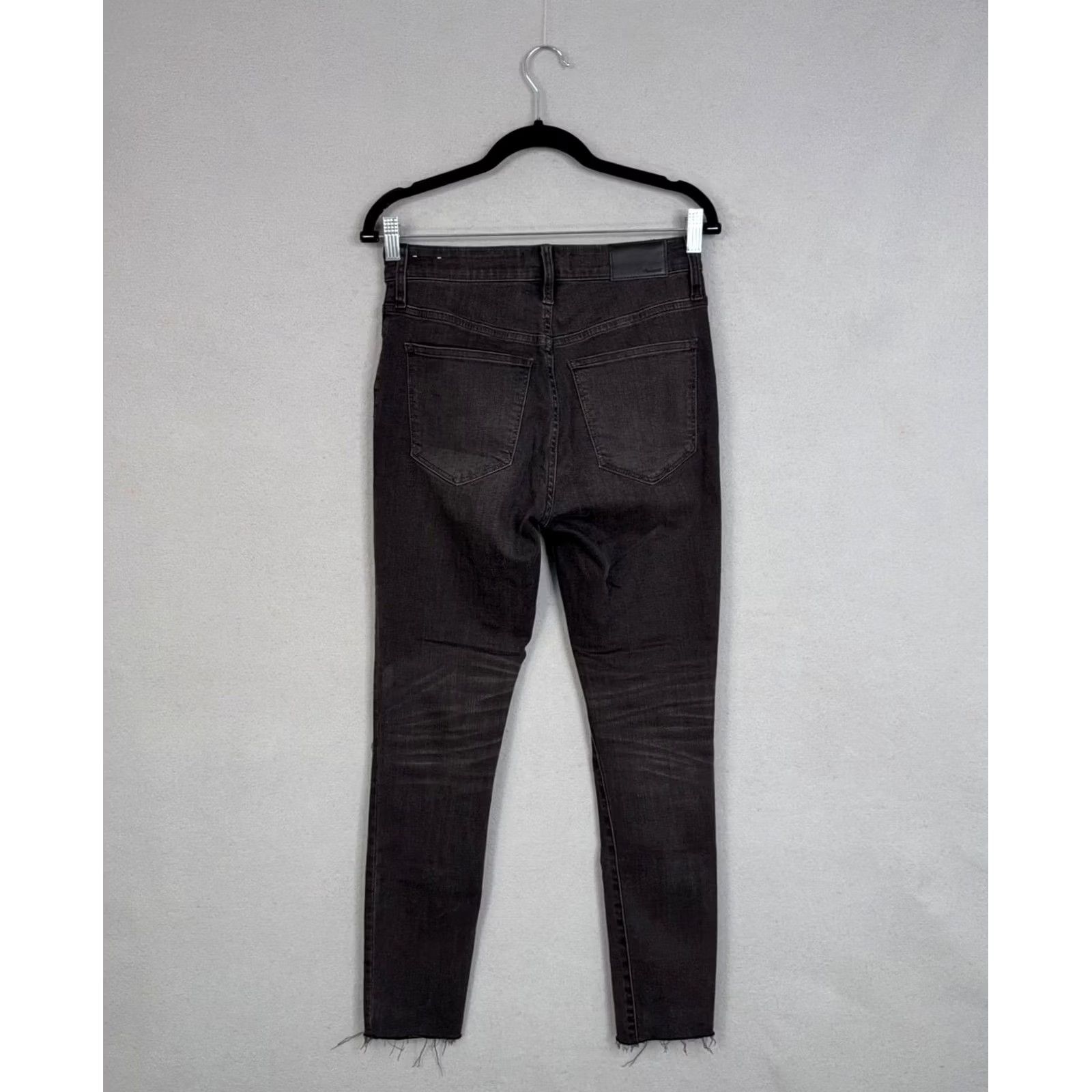 Madewell Madewell Jeans Womens 28 Gray Curvy High Rise Skinny Distressed Raw Hem Stretch Jeans Size 28" / US 6 / IT 42 - 7 Thumbnail