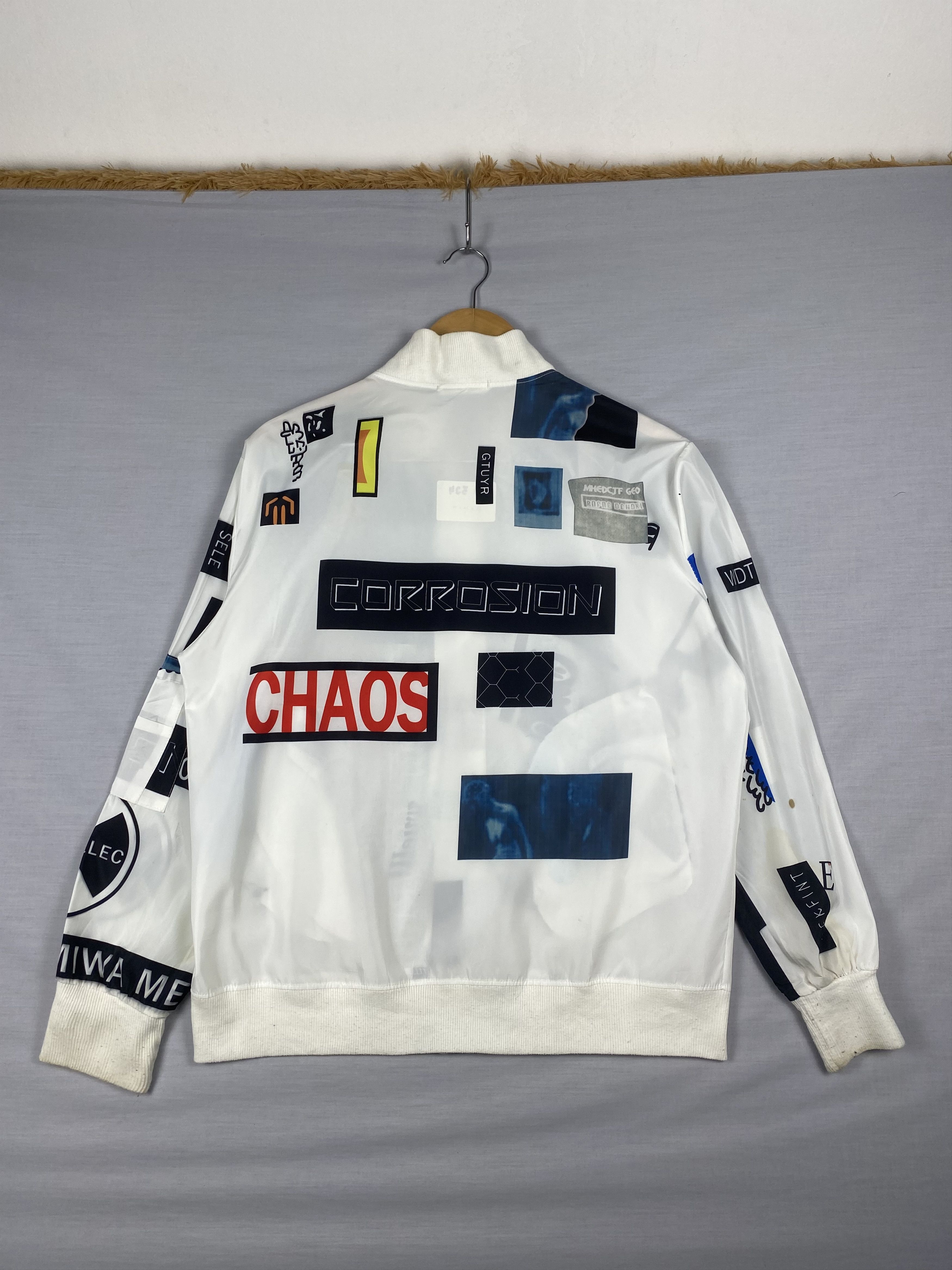 Japanese Brand Vintage Japanese Brand Many Art Zip Up Light Jacket Size US S / EU 44-46 / 1 - 3 Thumbnail